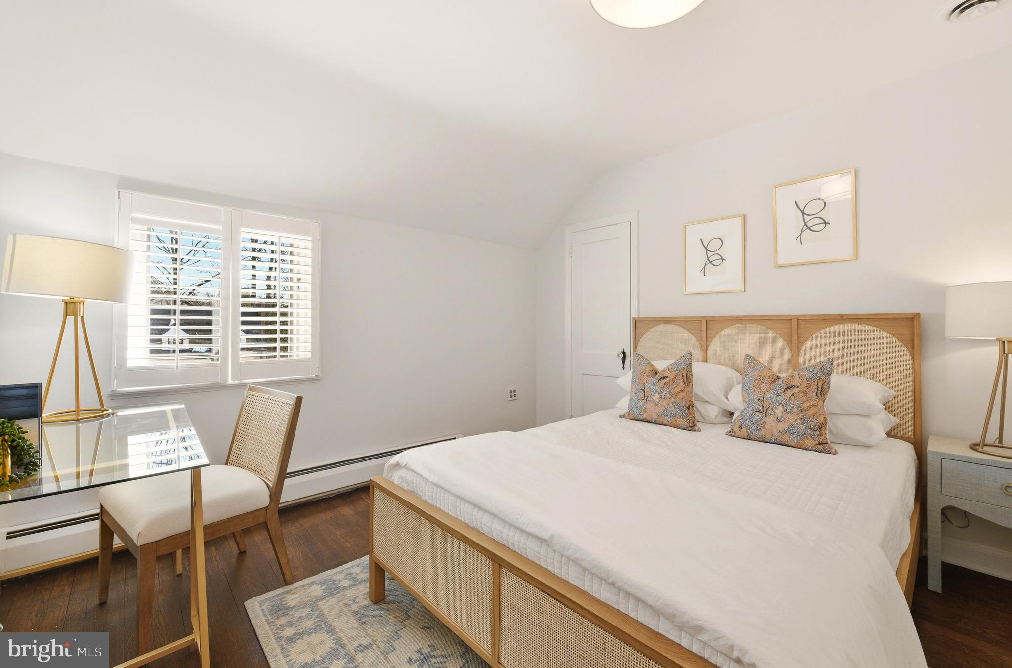 WOODHAVEN - Residential