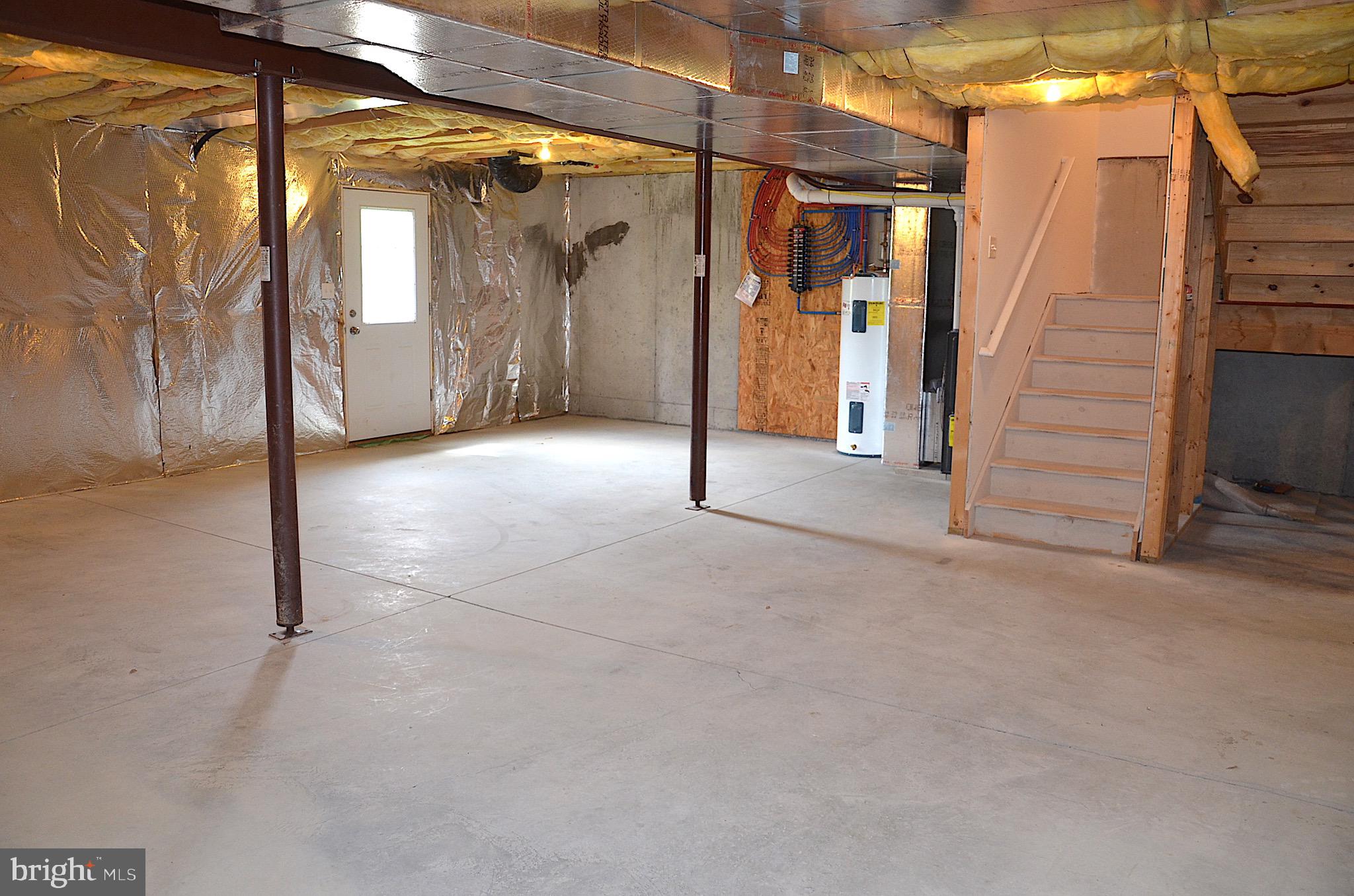 MARGARETS GROVE - Residential Lease