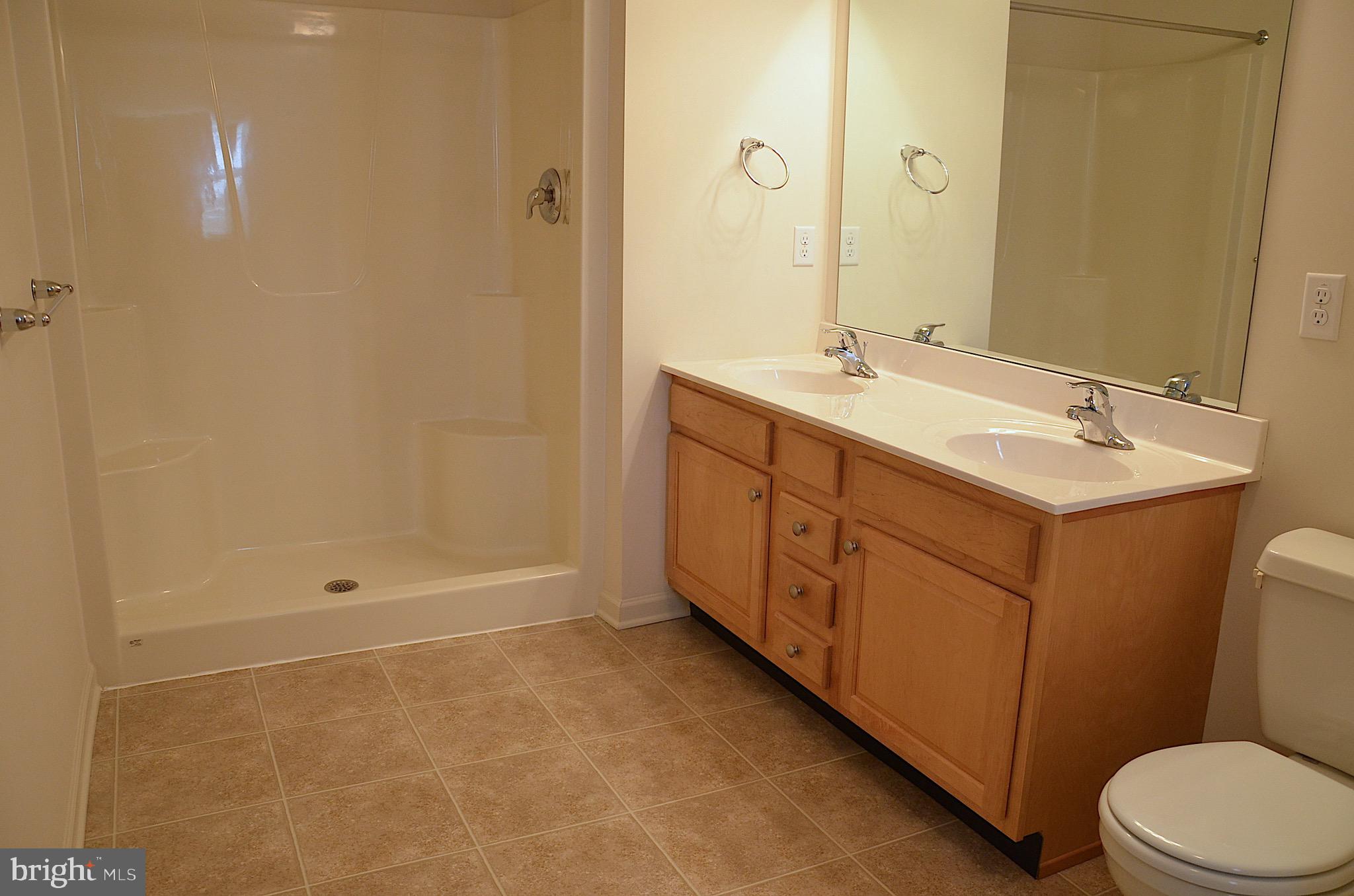 MARGARETS GROVE - Residential Lease