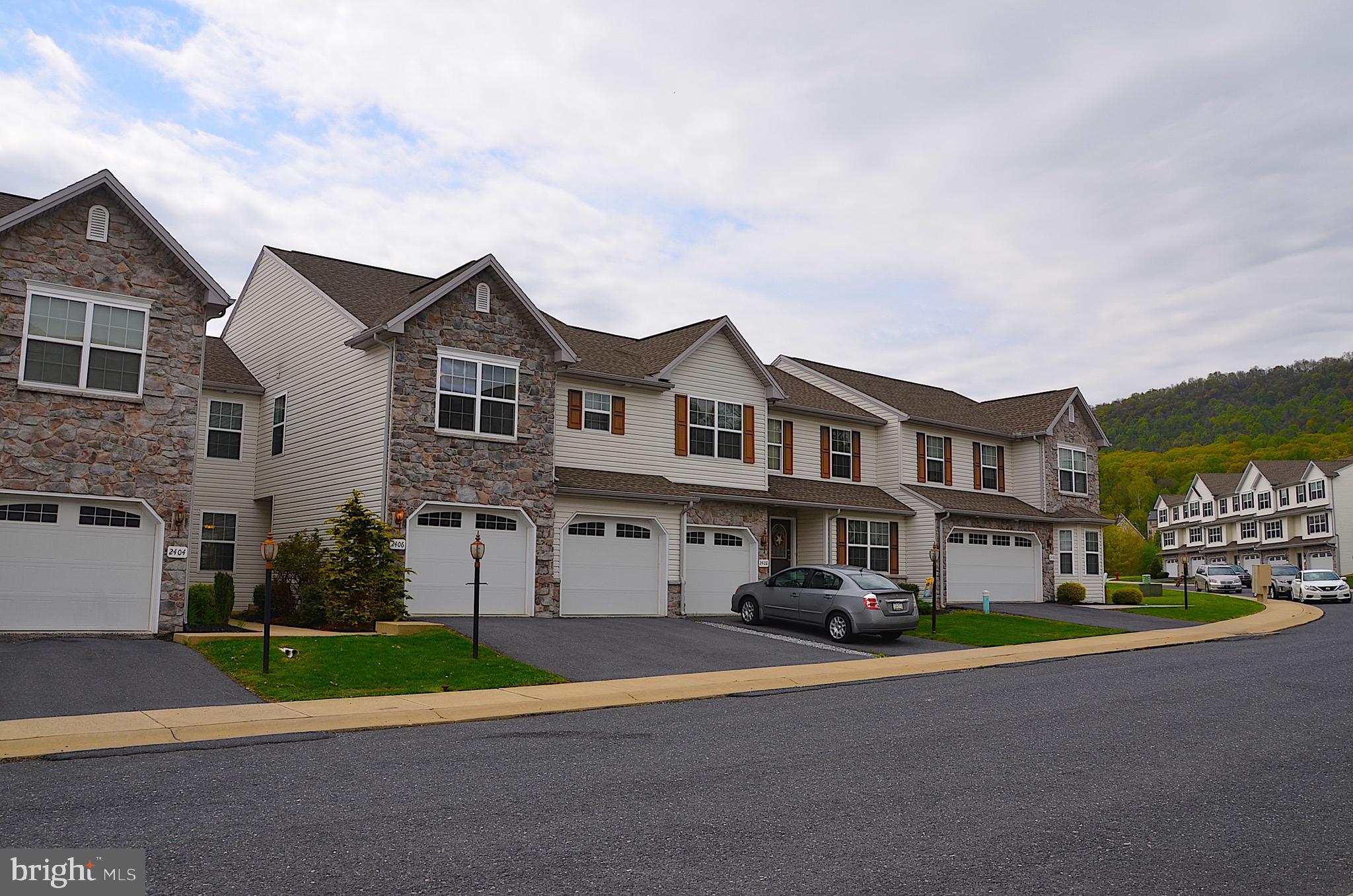 MARGARETS GROVE - Residential Lease