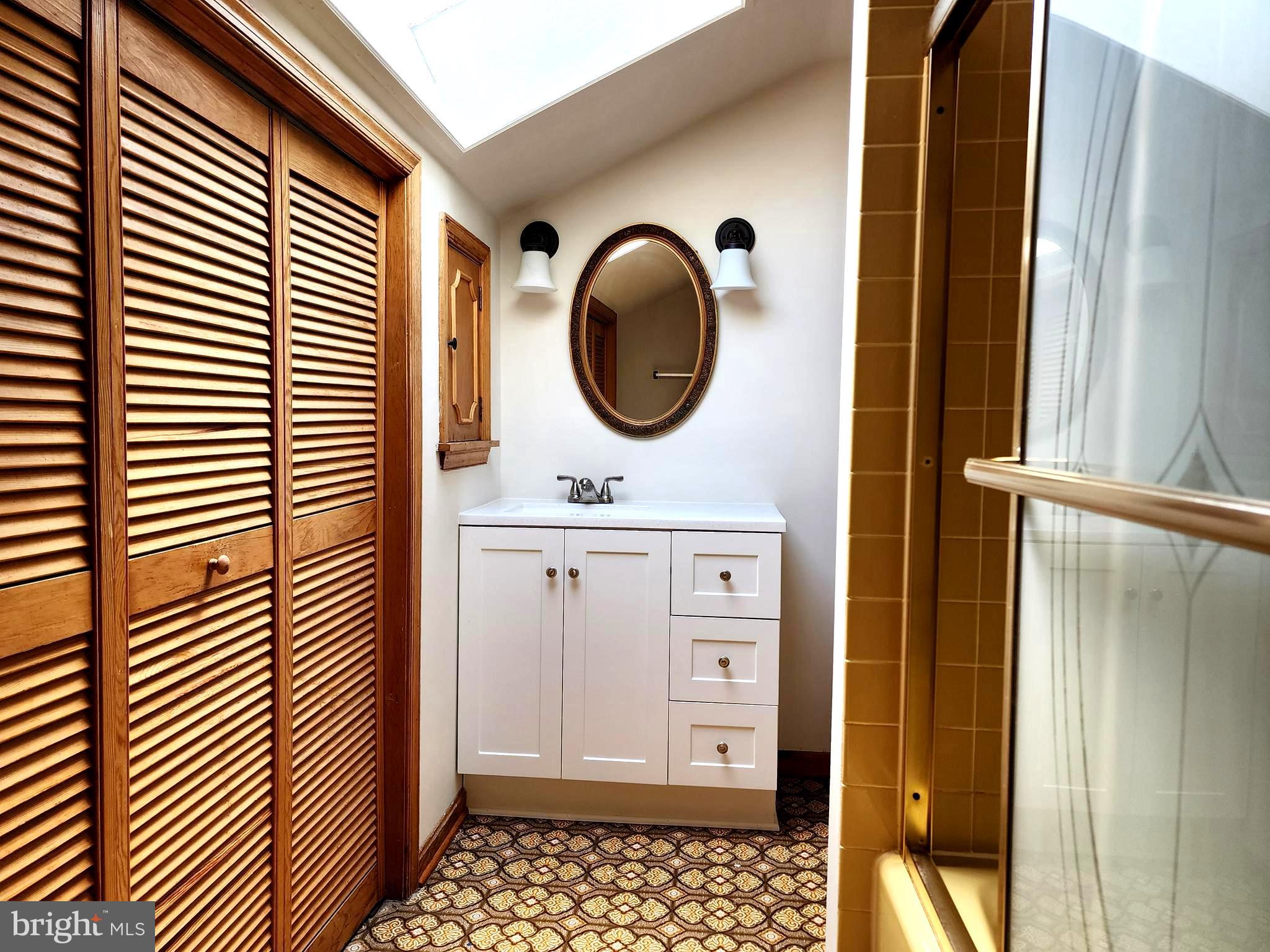 KING GEORGE COUNTY - Residential Lease