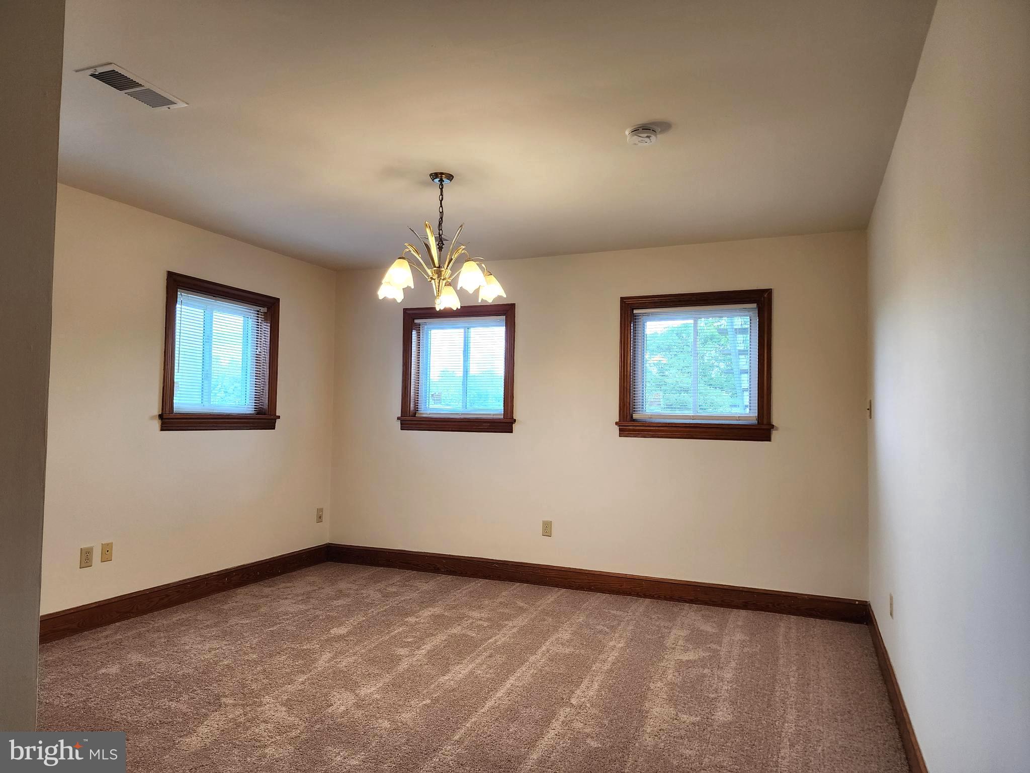 KING GEORGE COUNTY - Residential Lease