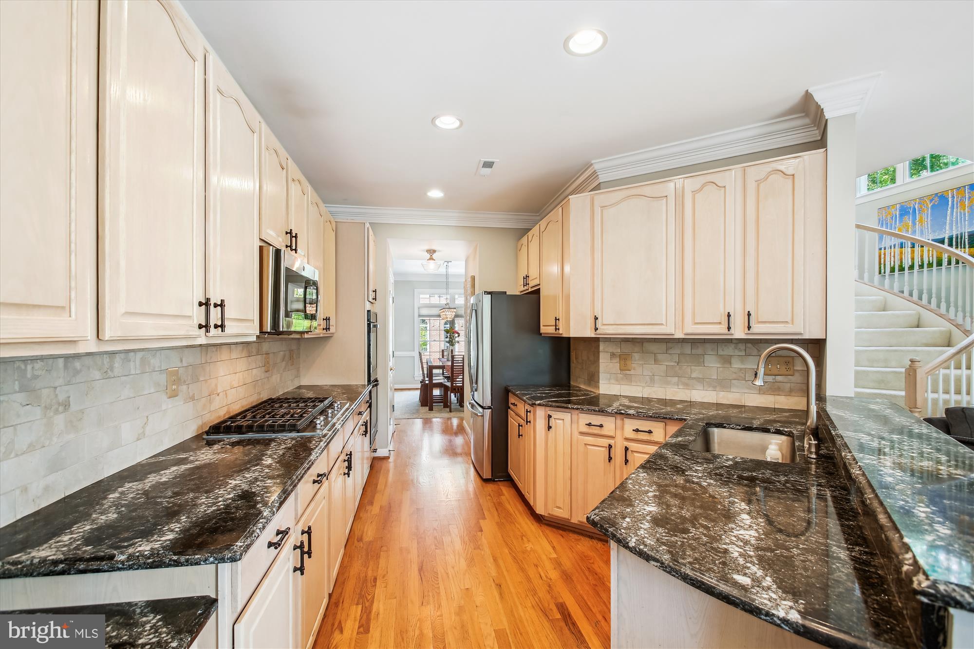 REES ESTATE - Residential