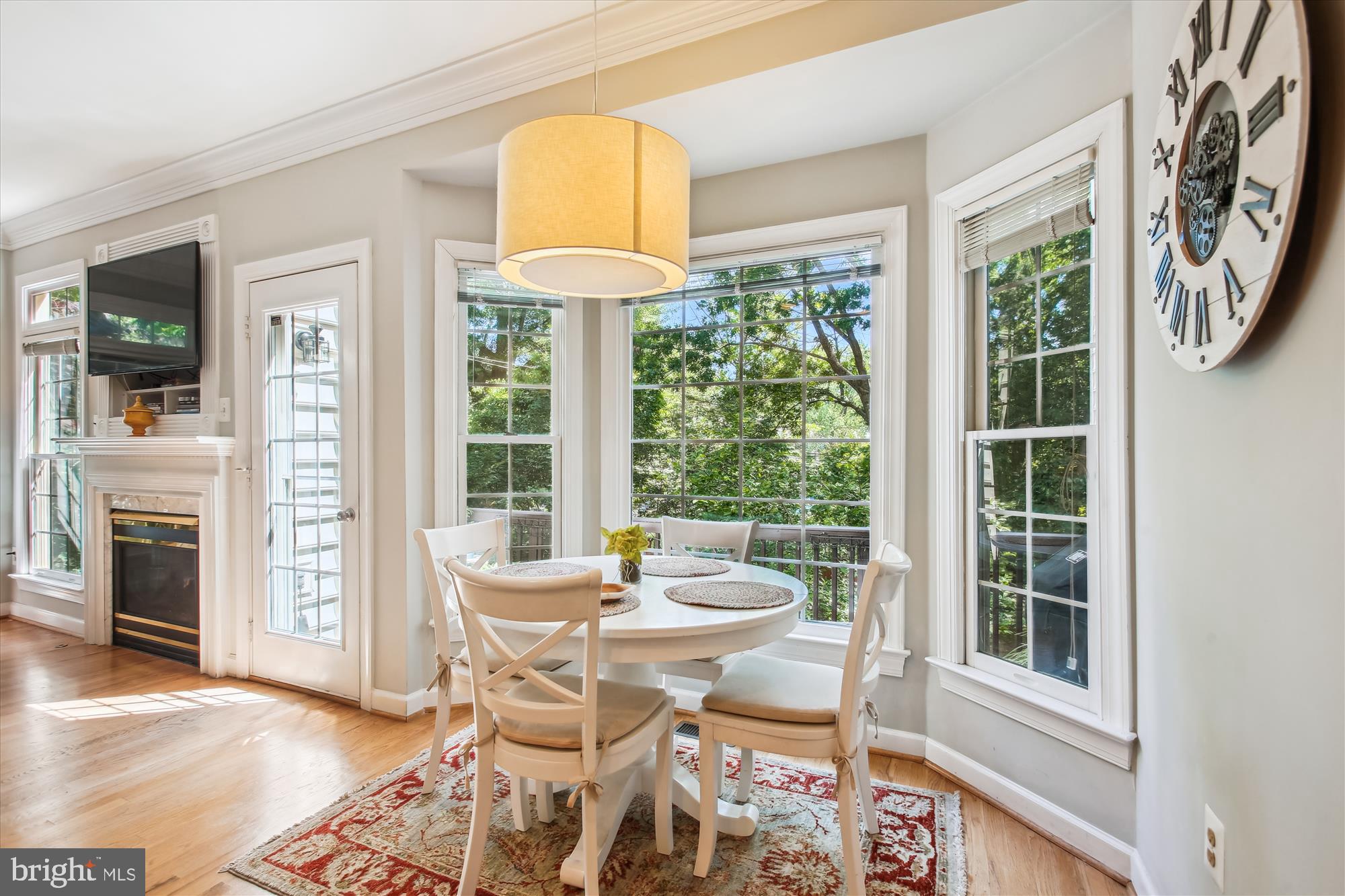 REES ESTATE - Residential