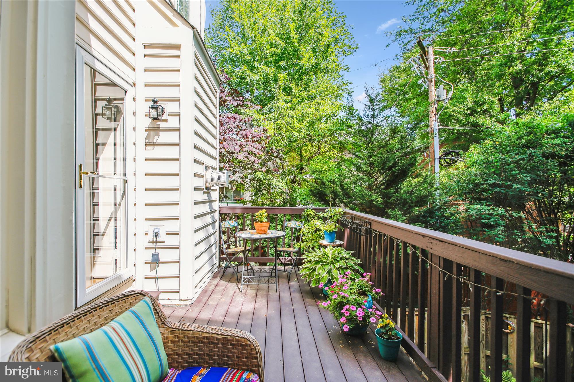 REES ESTATE - Residential