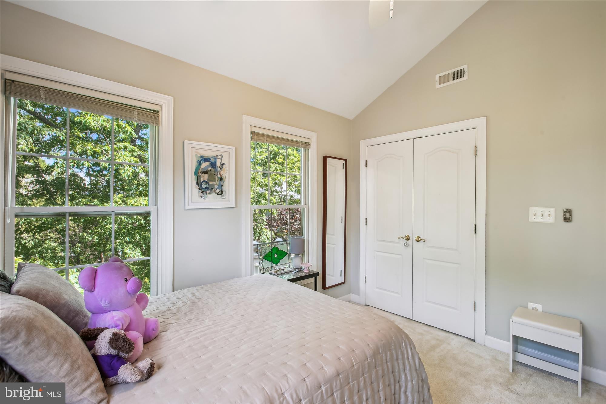 REES ESTATE - Residential