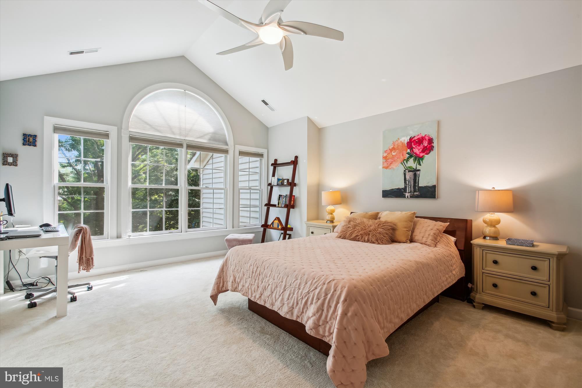 REES ESTATE - Residential