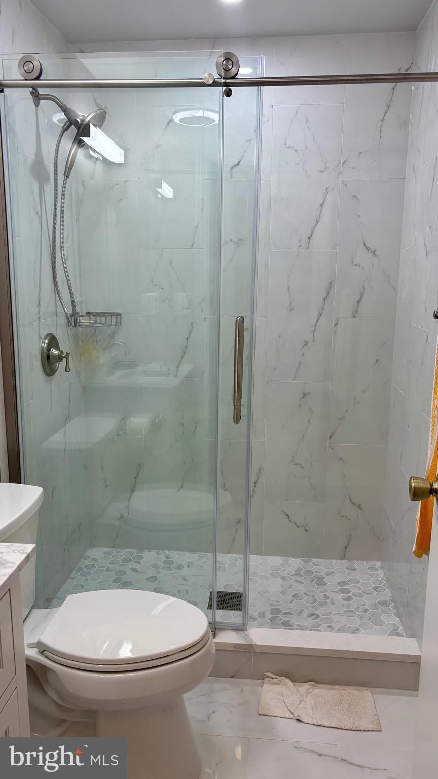 WILLOW COVE TOWNHOMES - Residential Lease