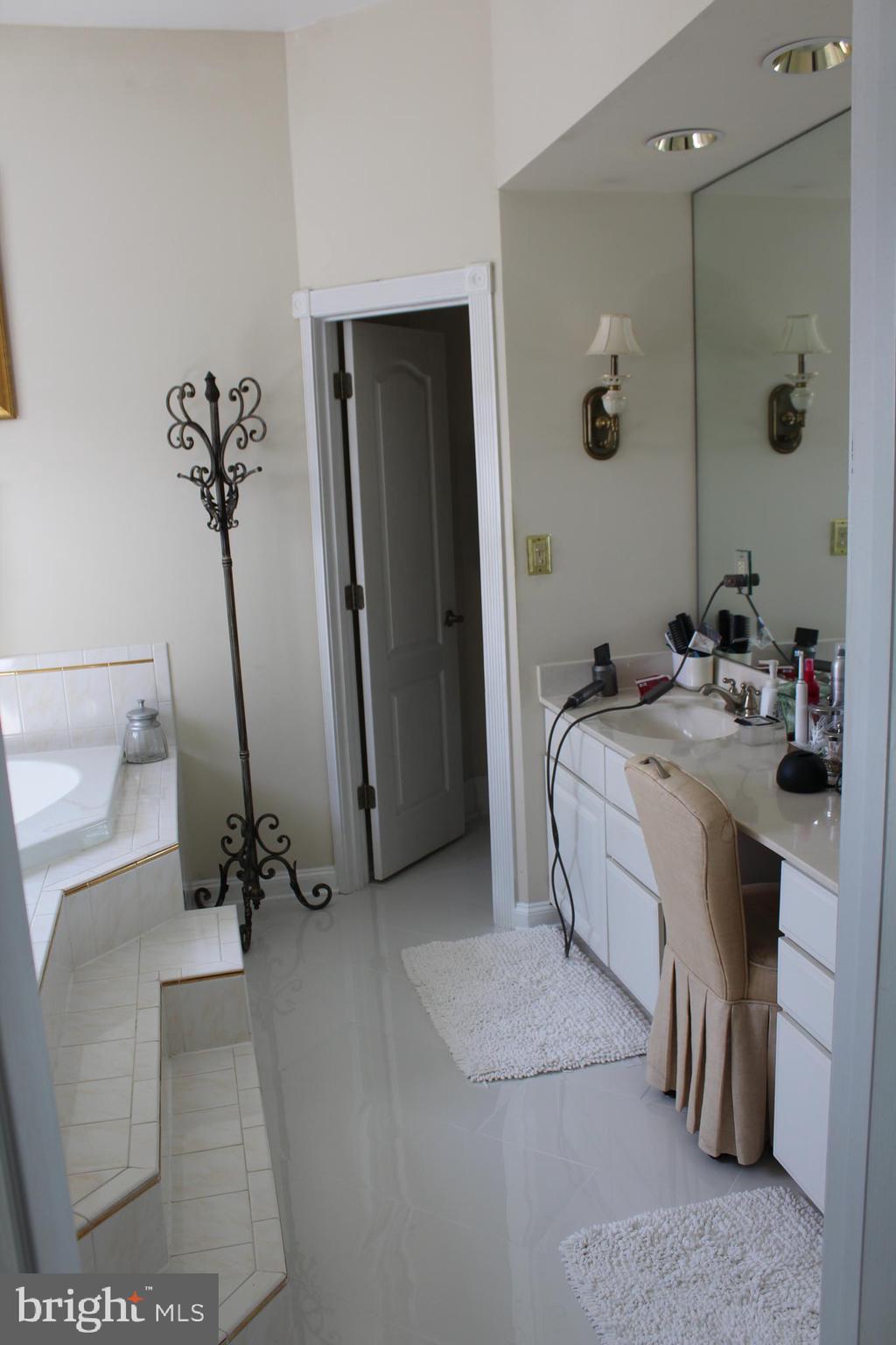 KEEN-WIK WEST - Residential