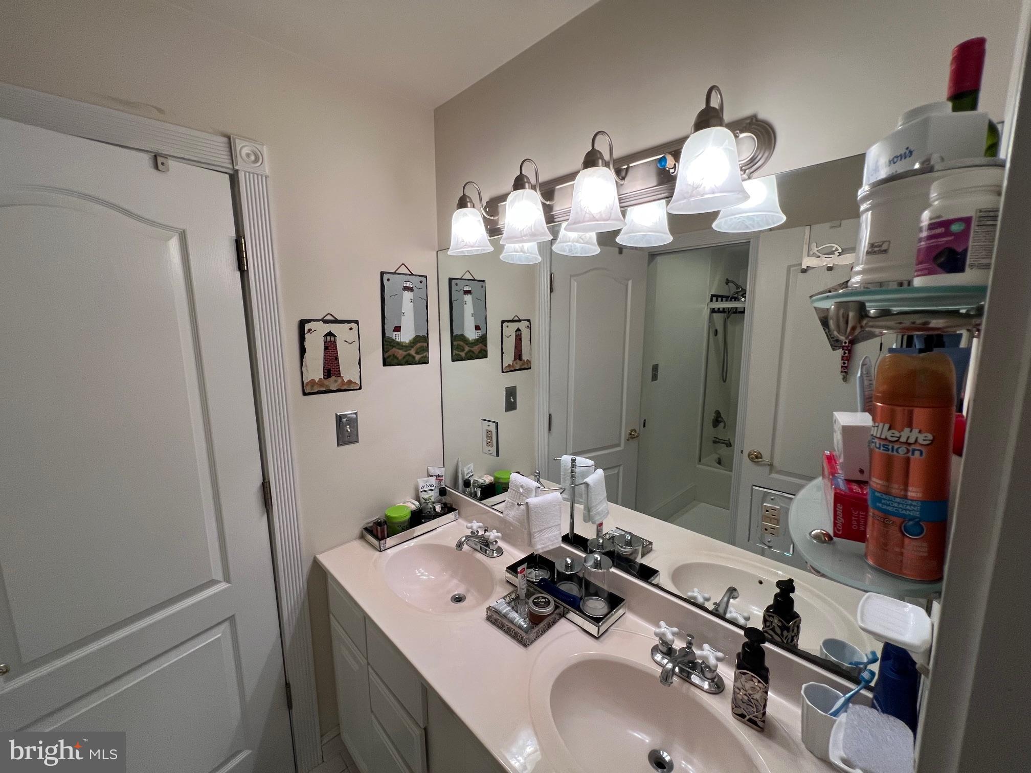 KEEN-WIK WEST - Residential