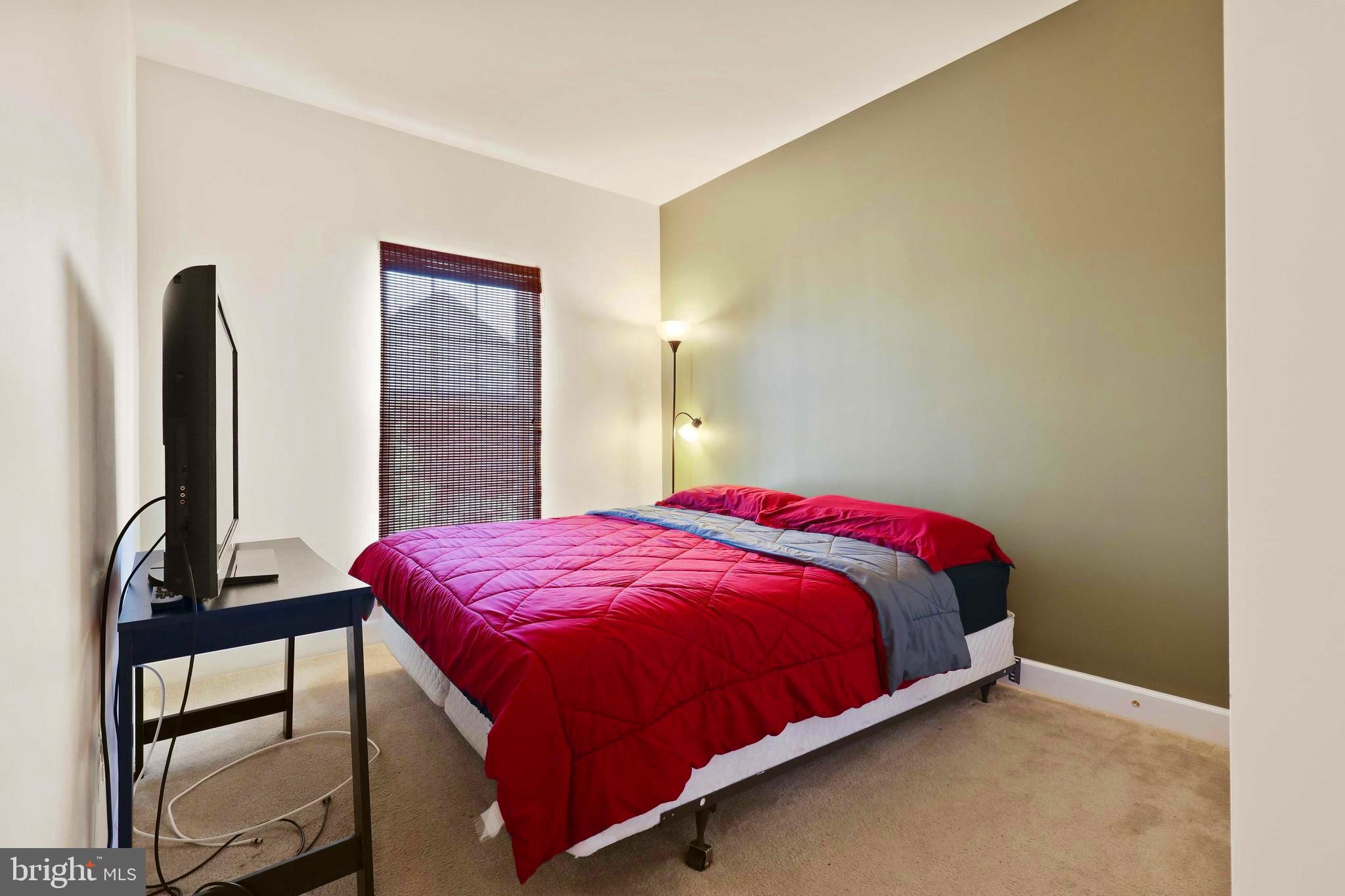 RESIDENCES AT VICTORY PROMENADE - Residential