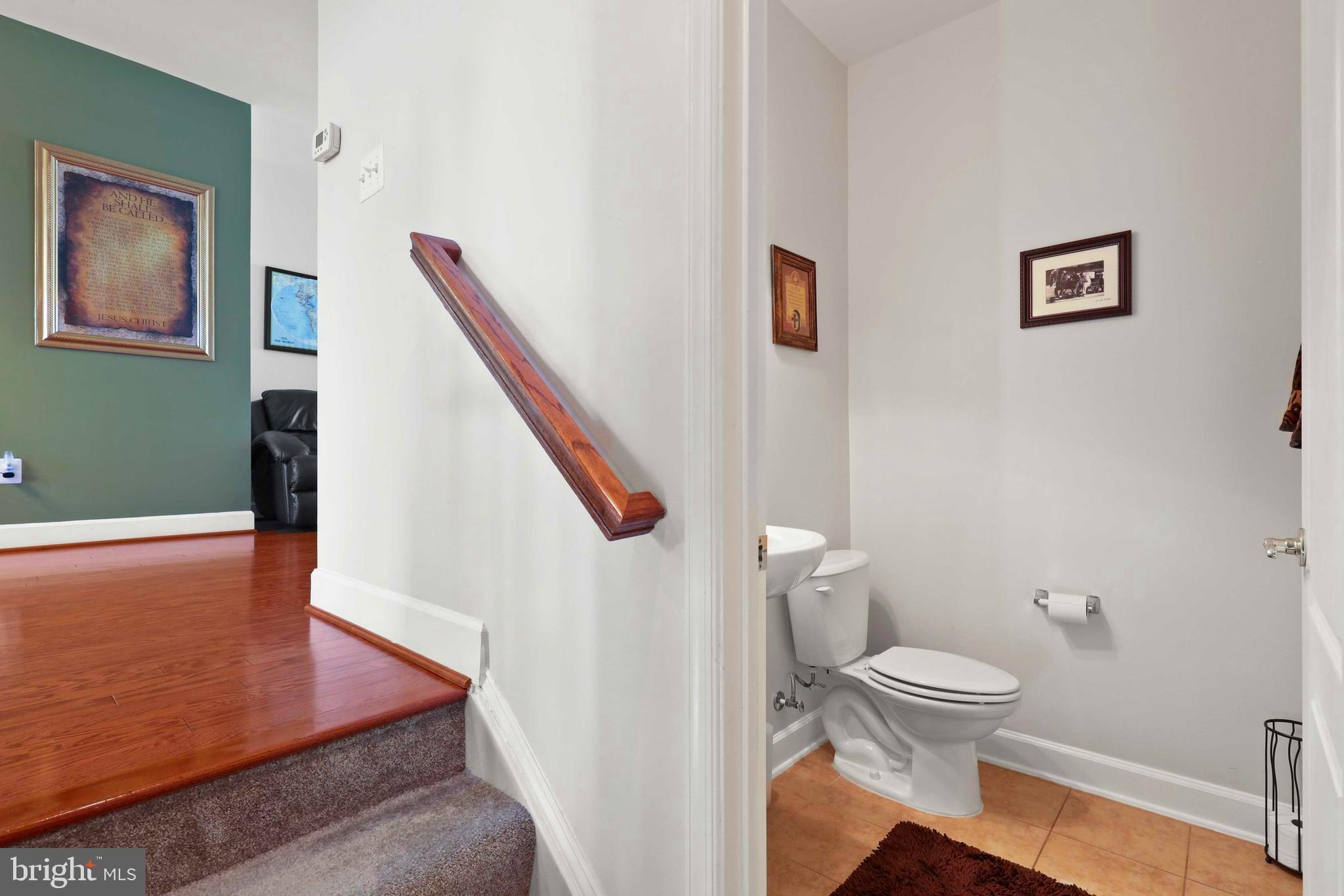 RESIDENCES AT VICTORY PROMENADE - Residential