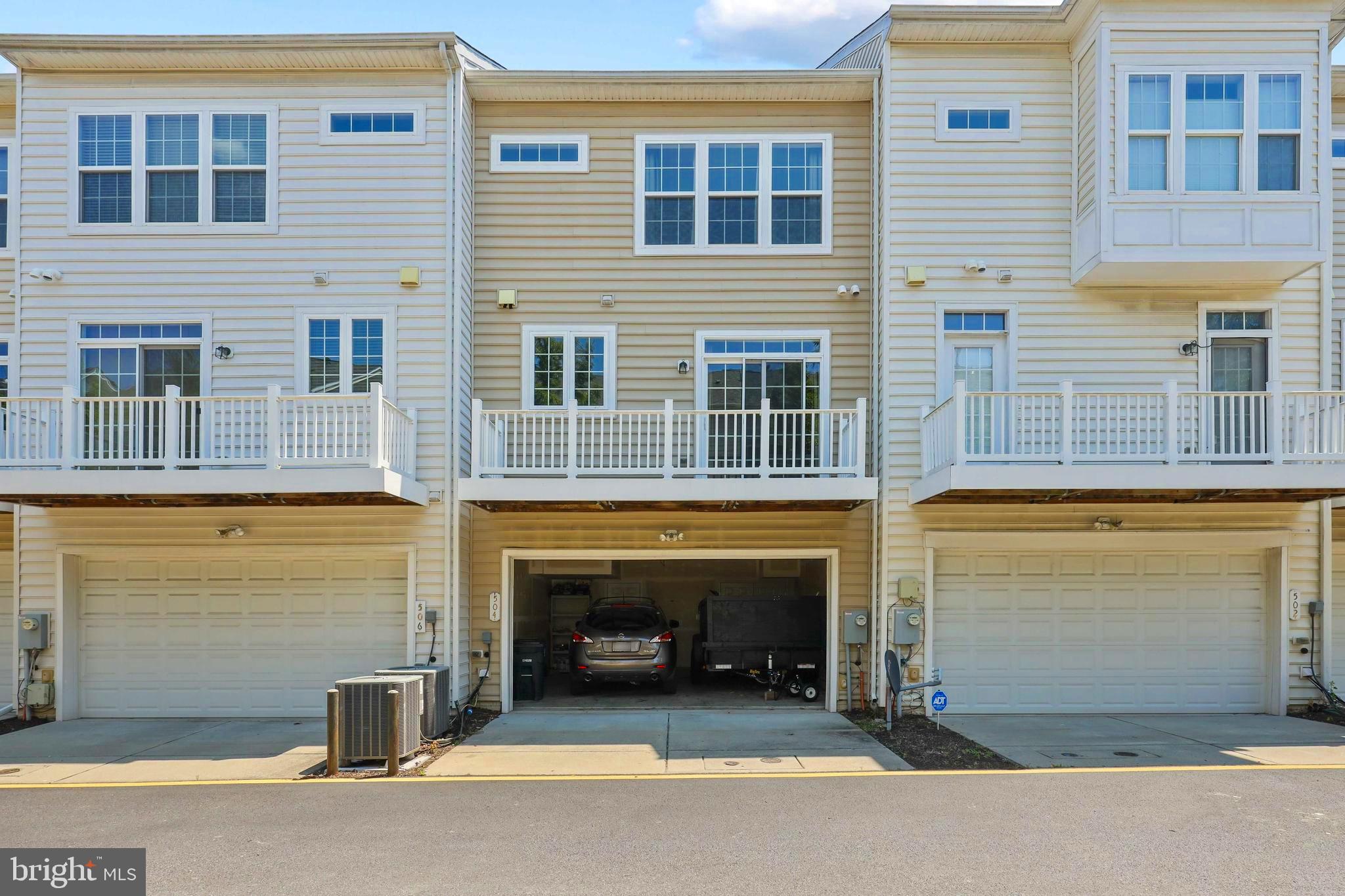 RESIDENCES AT VICTORY PROMENADE - Residential