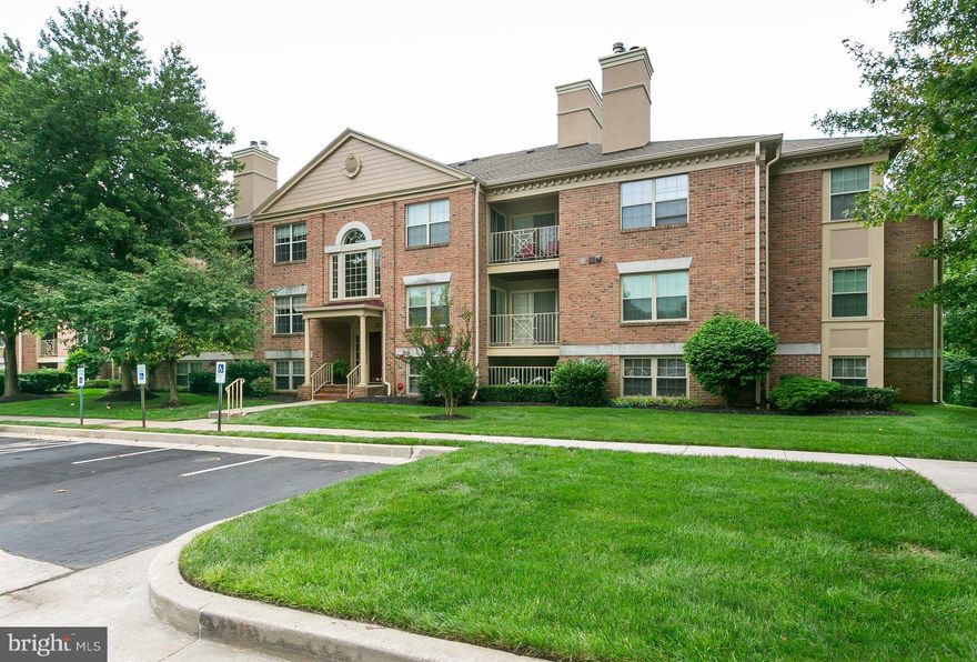 Beautifully renovated Loveton Farms area condo!  Freshly painted walls, crown molding, new appliances AND all bathrooms have have upgraded plumbing fixtures, vanities and tile.  New floors in the kitchen with SS appliances and granite countertops.  Freshly laid carpet.  Even the closets have been outfitted with organizers.   Enjoy the wood burning fireplace and and lovely sitting area on the deck.