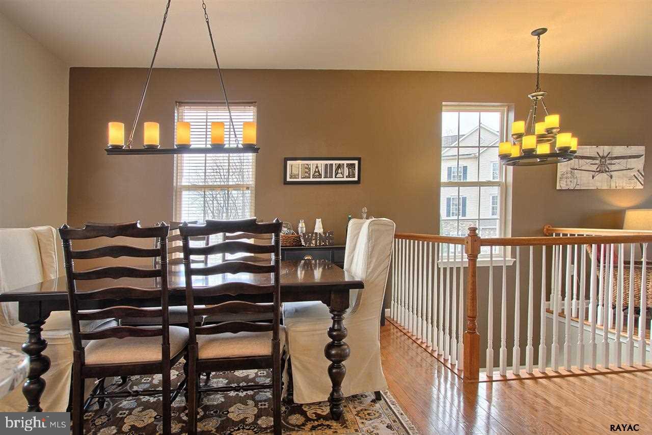 WOODCREST HILLS - Residential