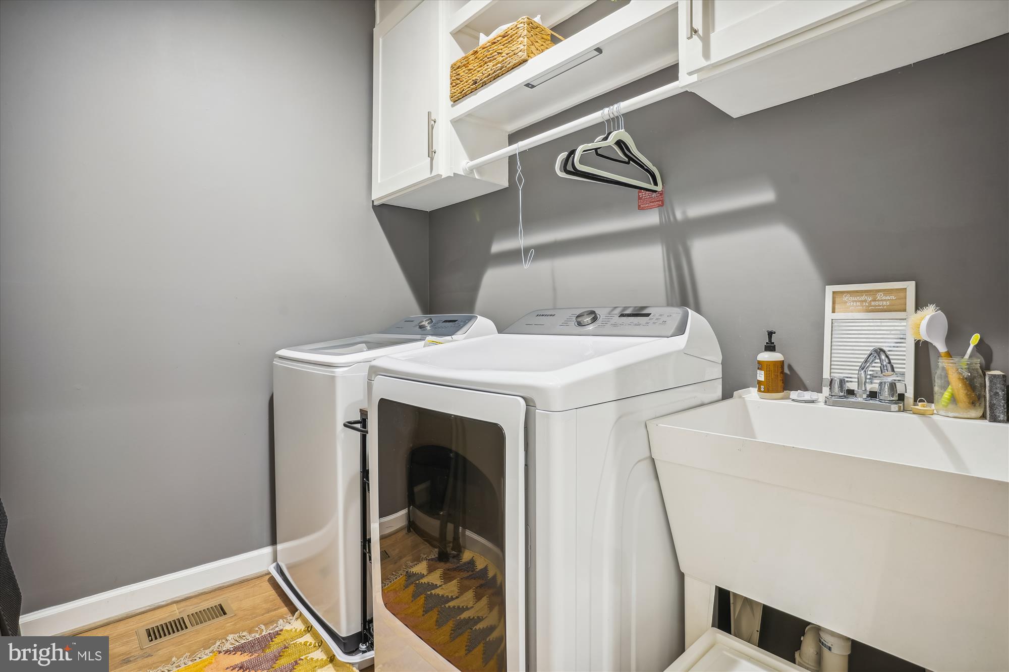 POTOMAC SHORES - Residential