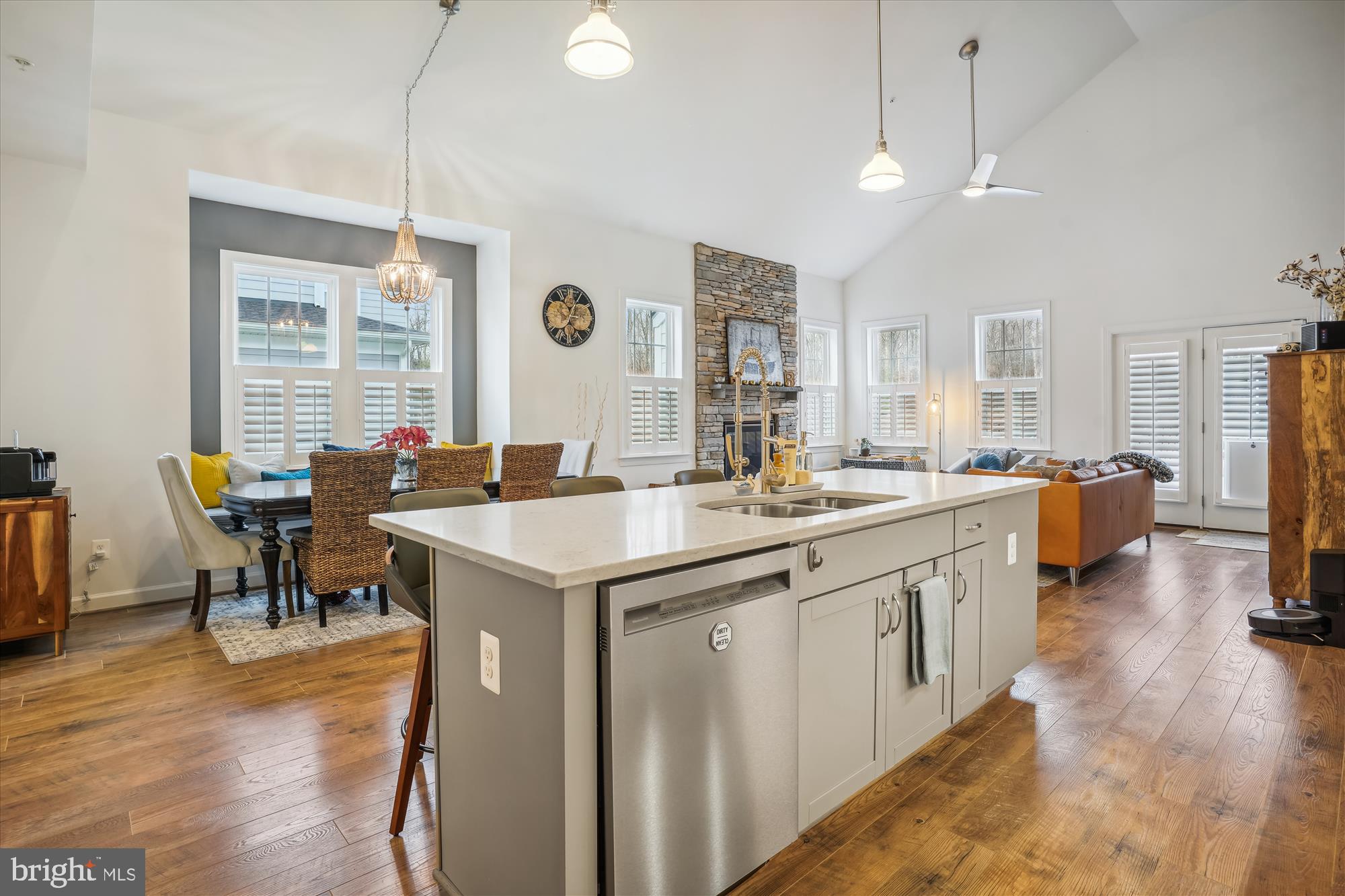 POTOMAC SHORES - Residential