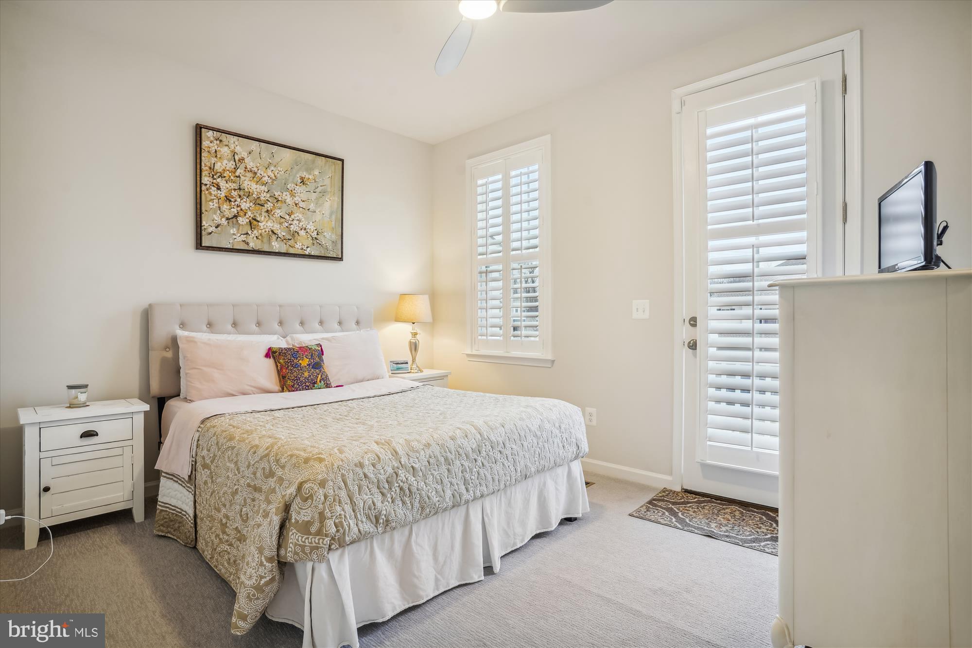 POTOMAC SHORES - Residential