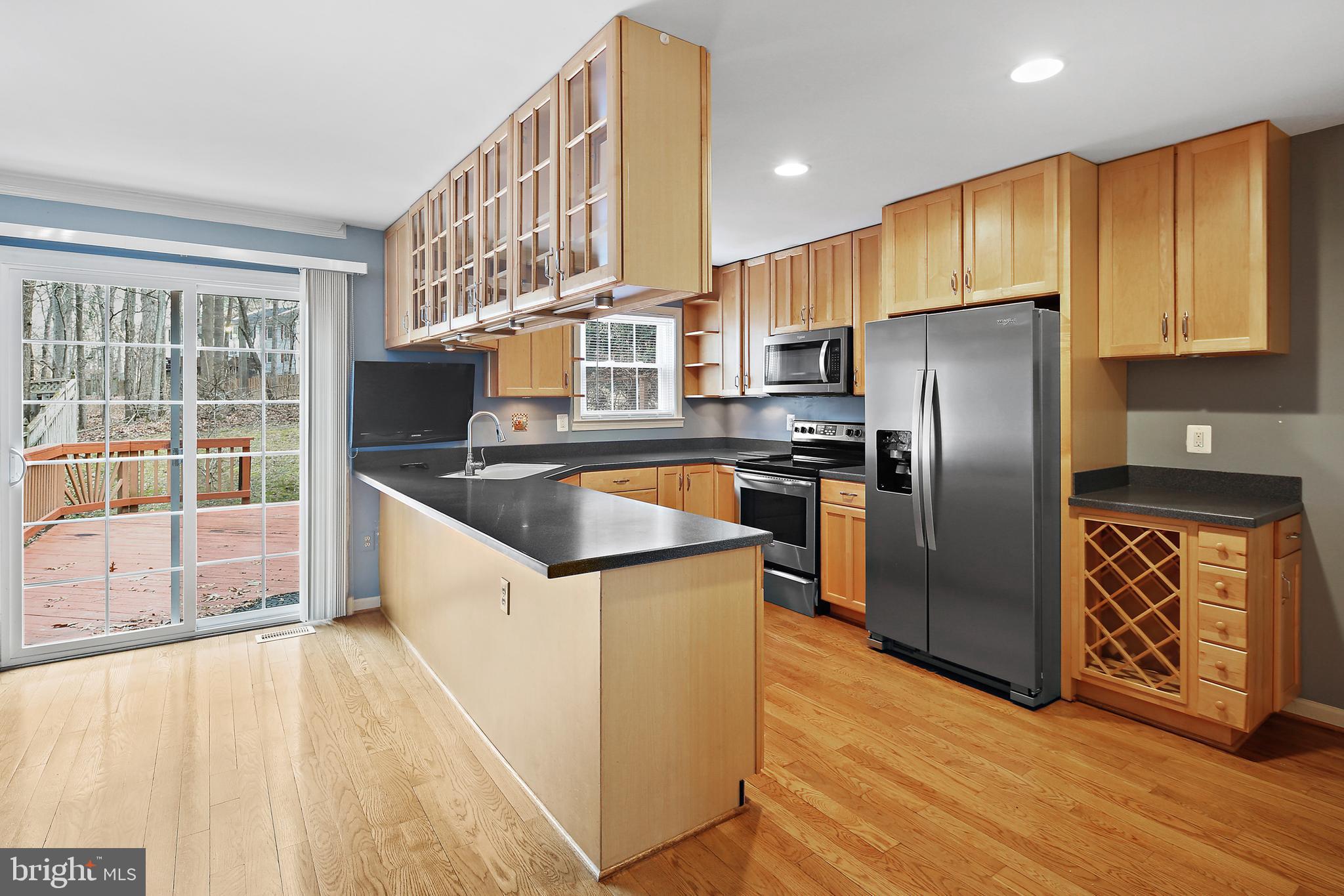 WOODLAND HILLS - Residential Lease