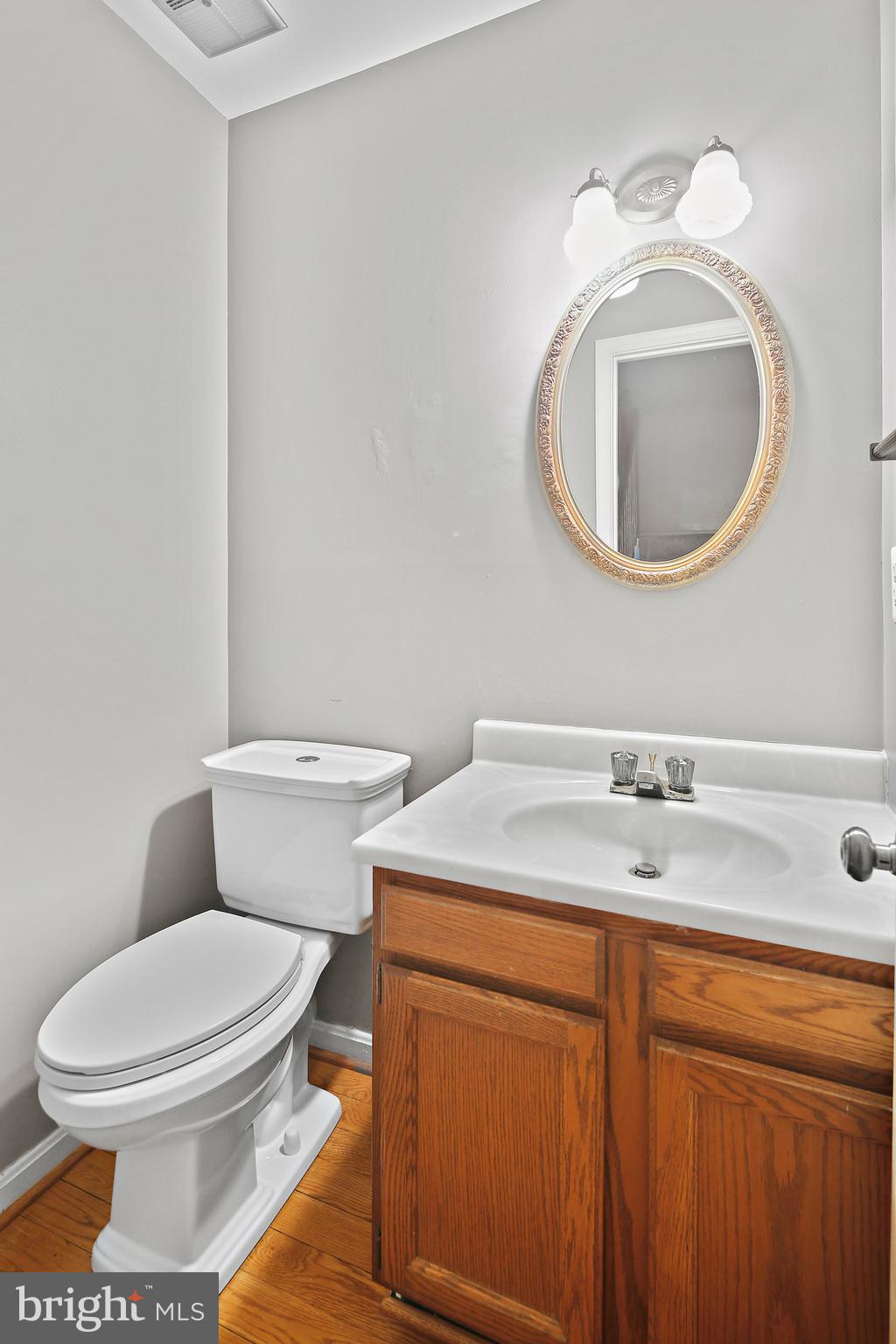 WOODLAND HILLS - Residential Lease