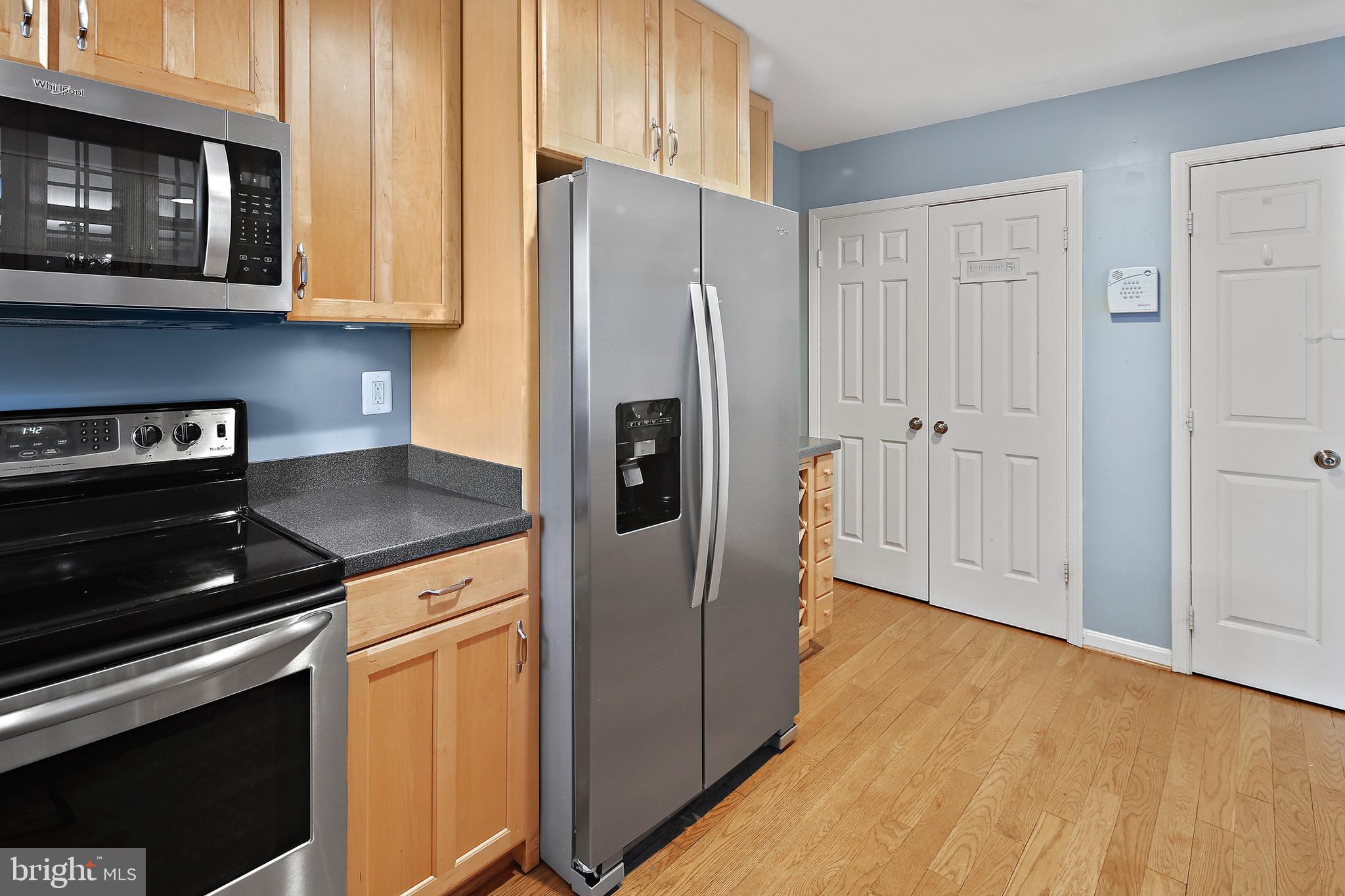 WOODLAND HILLS - Residential Lease