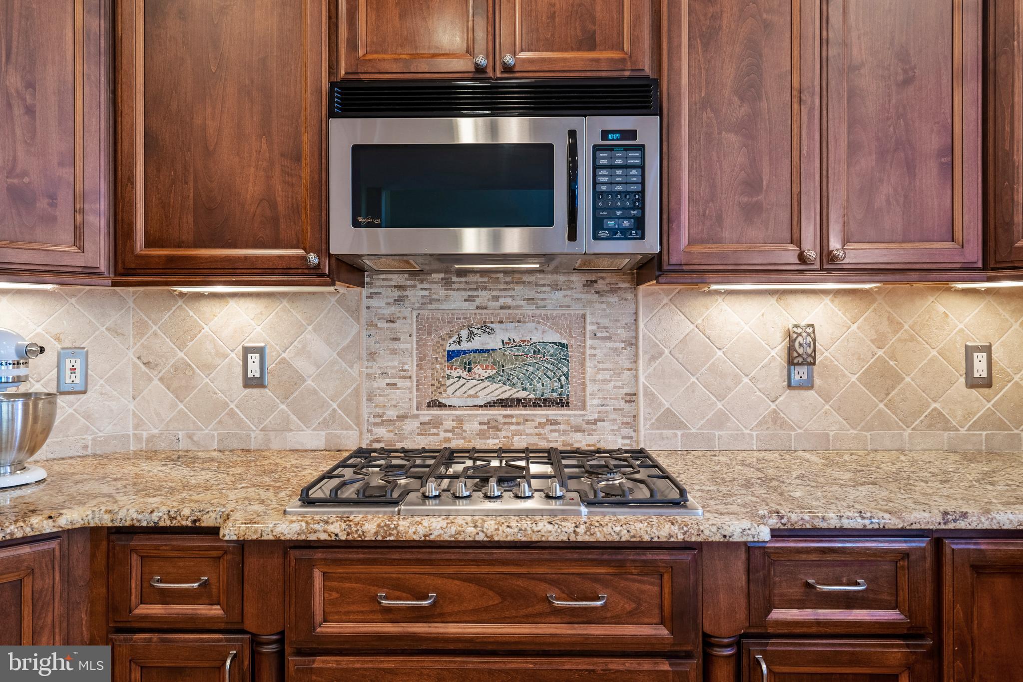 MEADOWBROOK WOODS - Residential