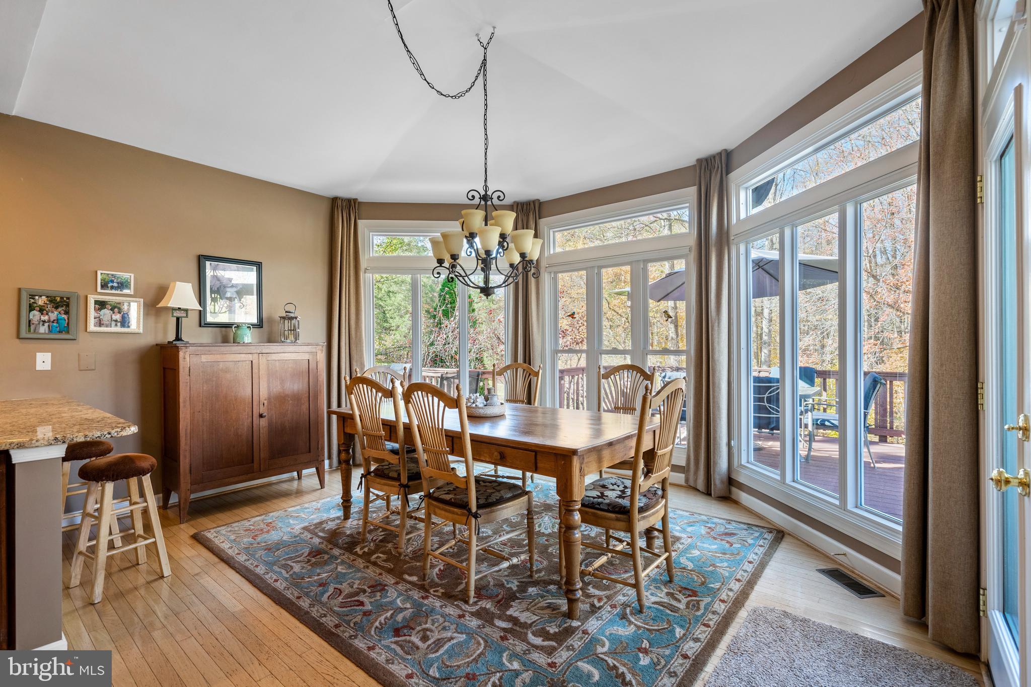 MEADOWBROOK WOODS - Residential