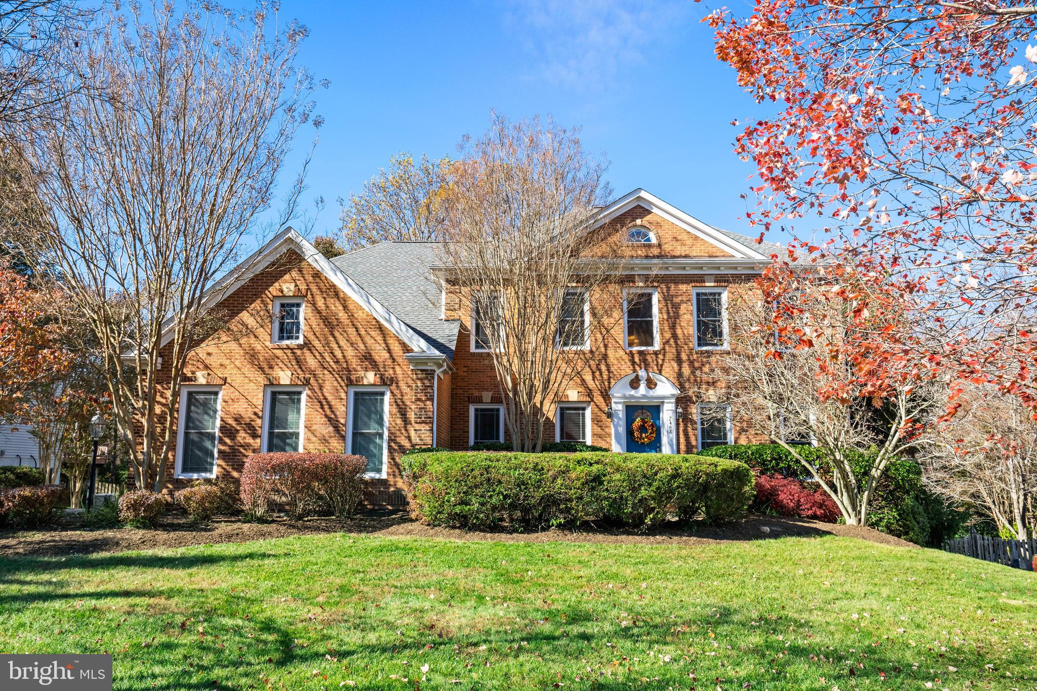 MEADOWBROOK WOODS - Residential