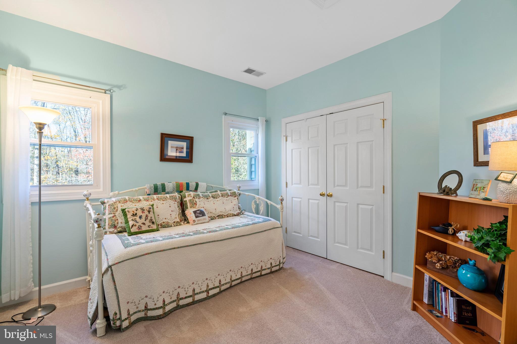 MEADOWBROOK WOODS - Residential