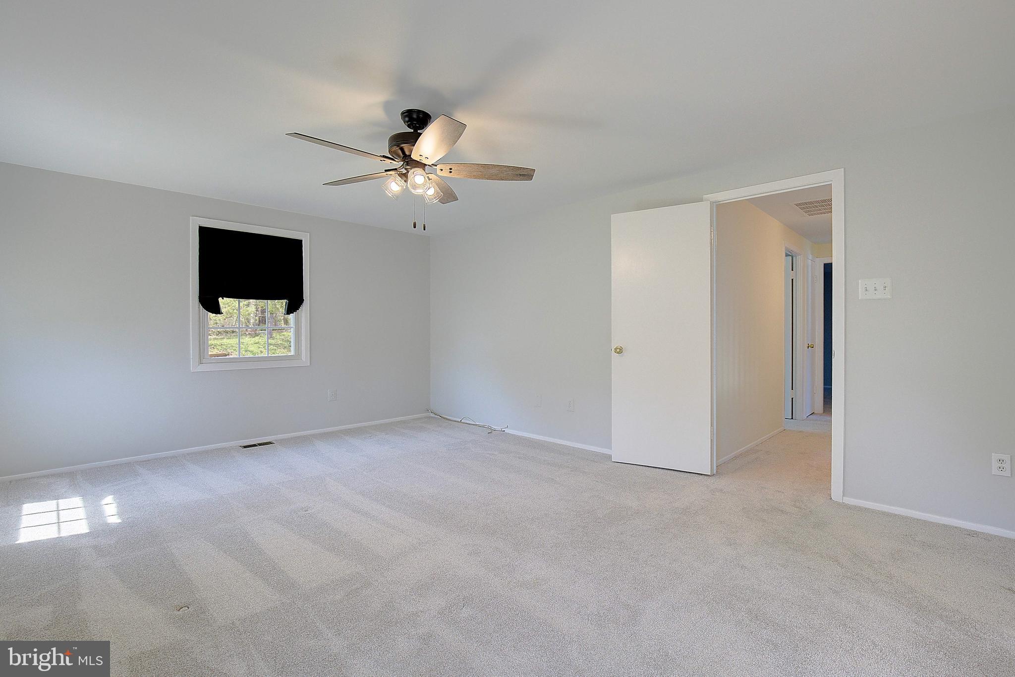 MONTPELIER - Residential