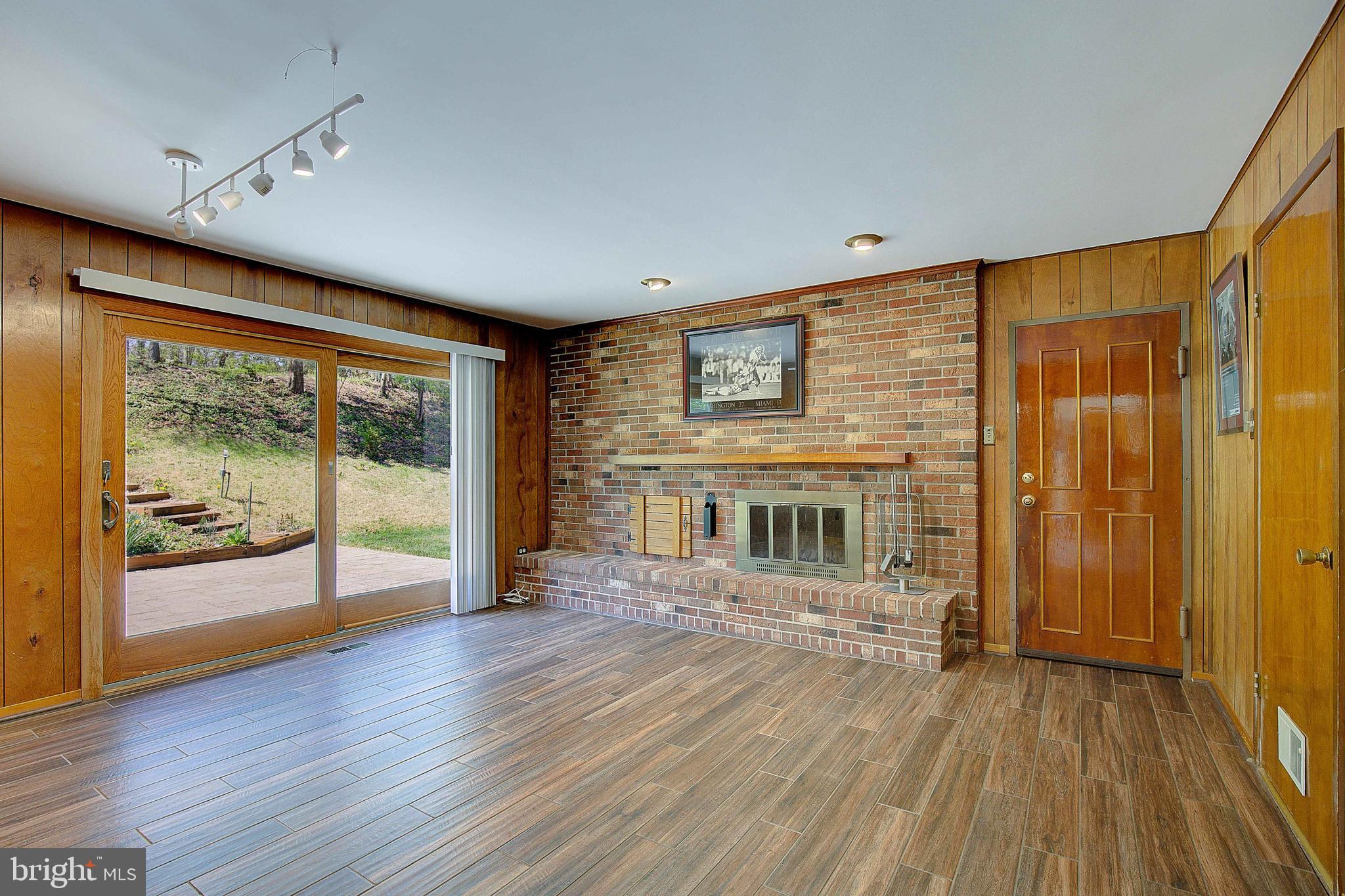 MONTPELIER - Residential