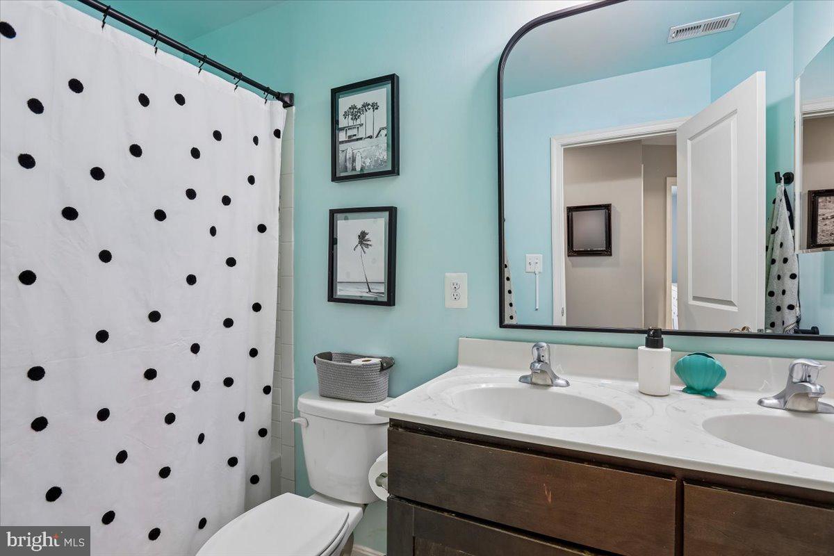PARKVILLE - Residential