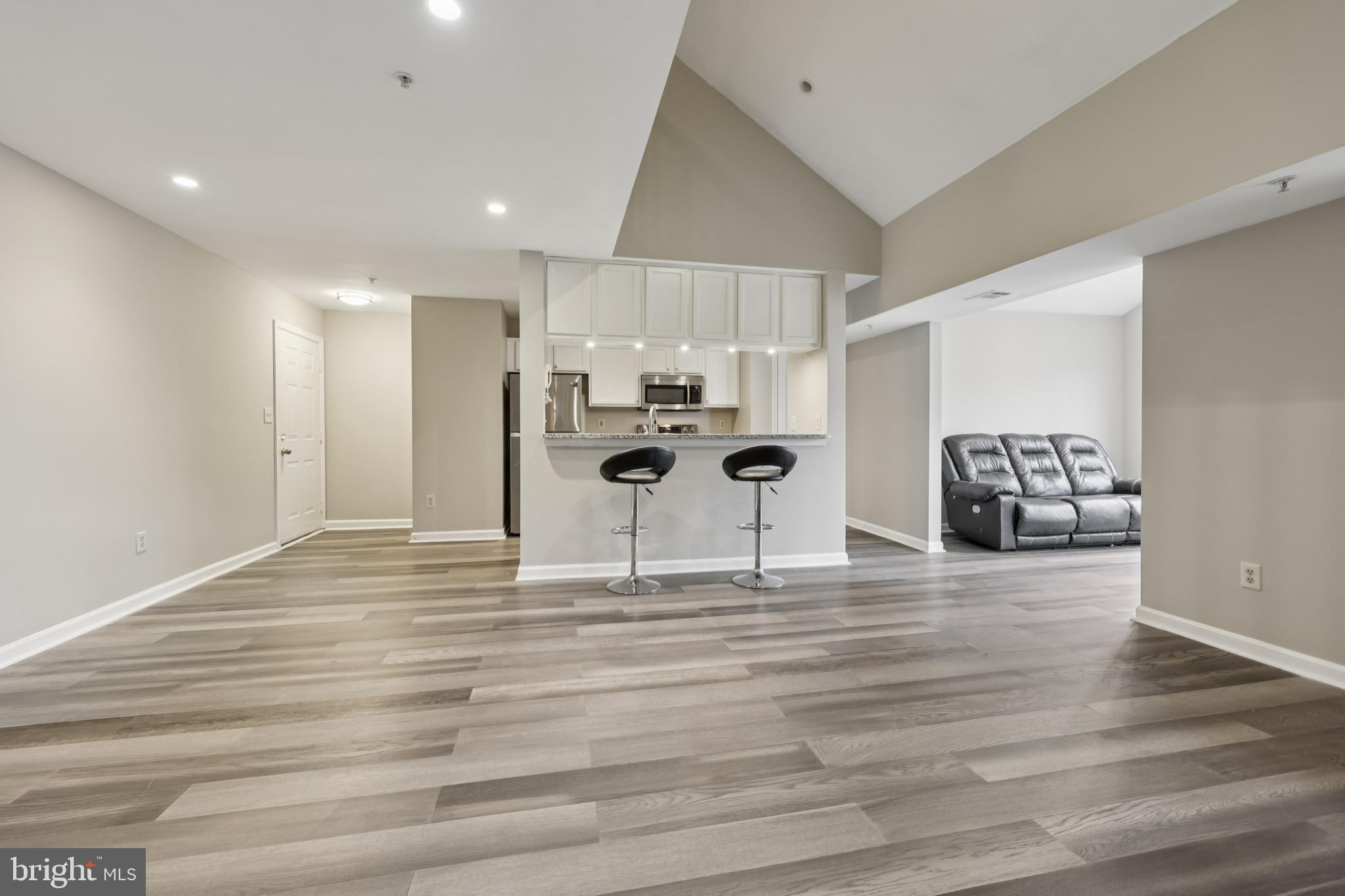 FAIRMONT - Residential