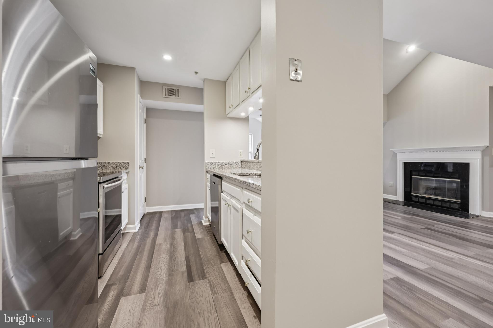 FAIRMONT - Residential