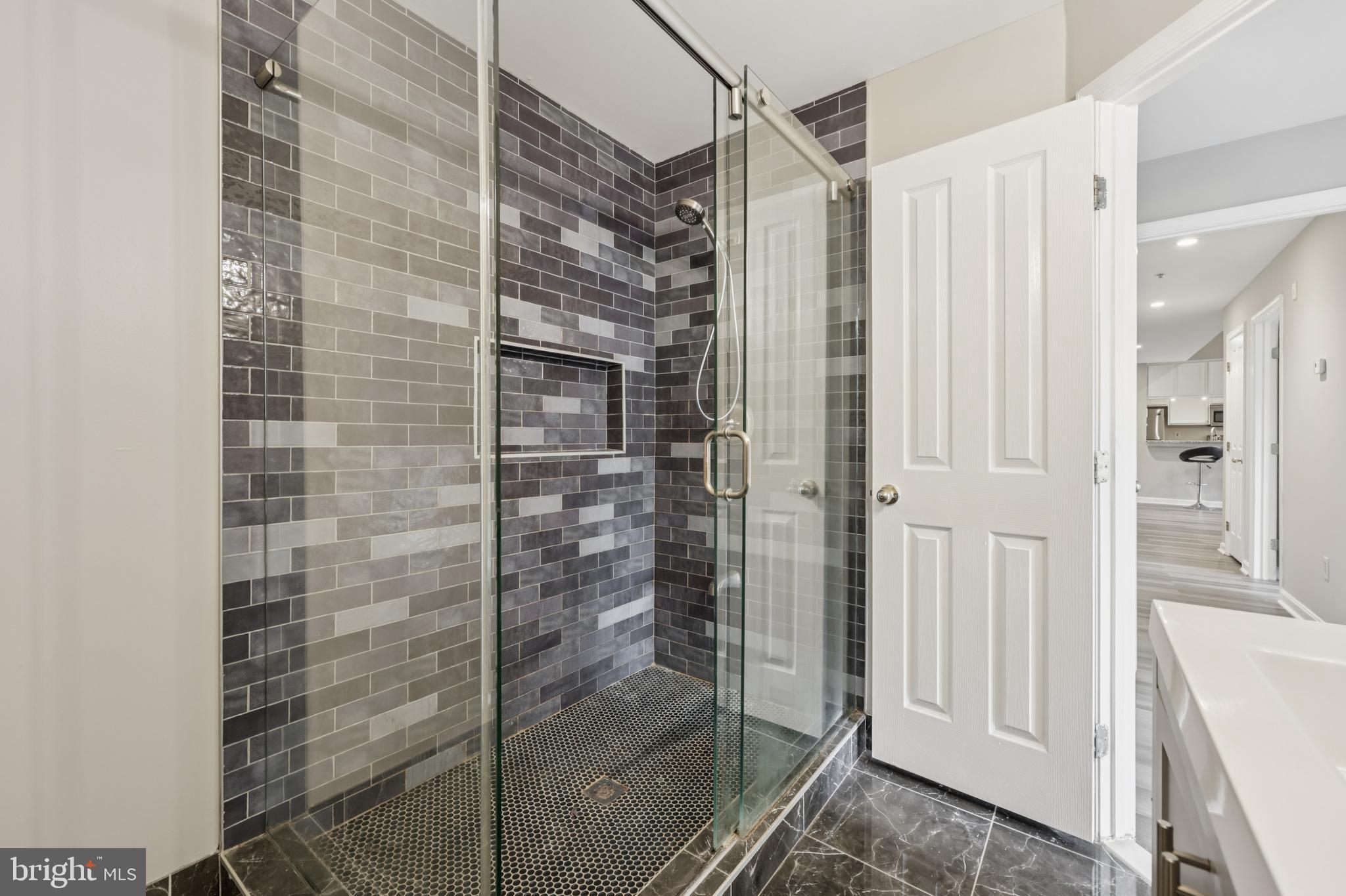 FAIRMONT - Residential