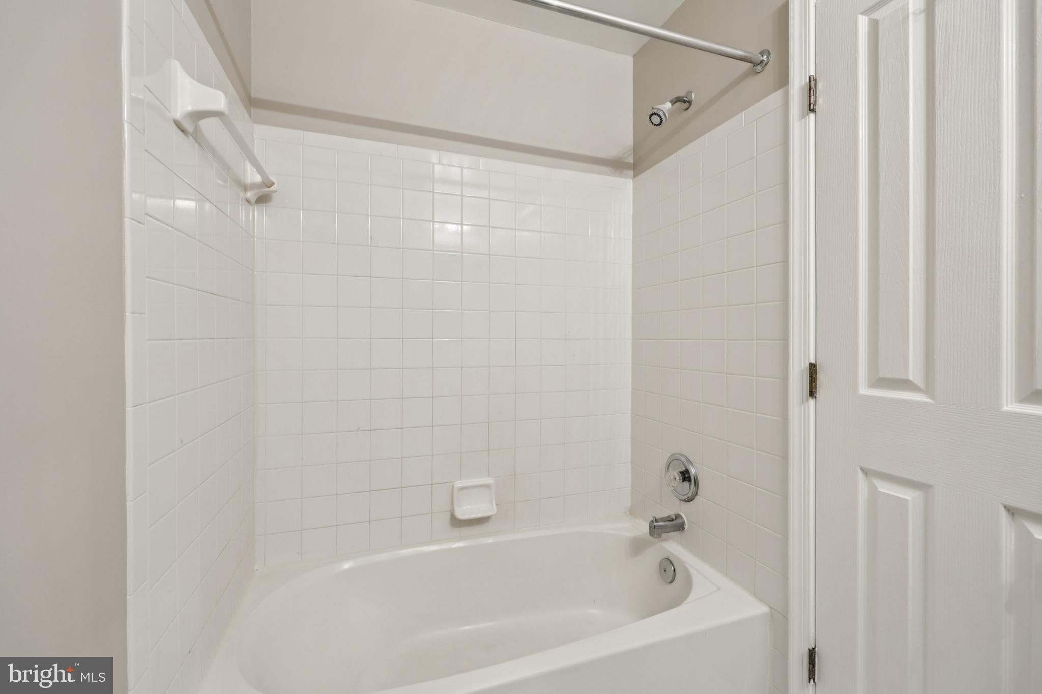 FAIRMONT - Residential