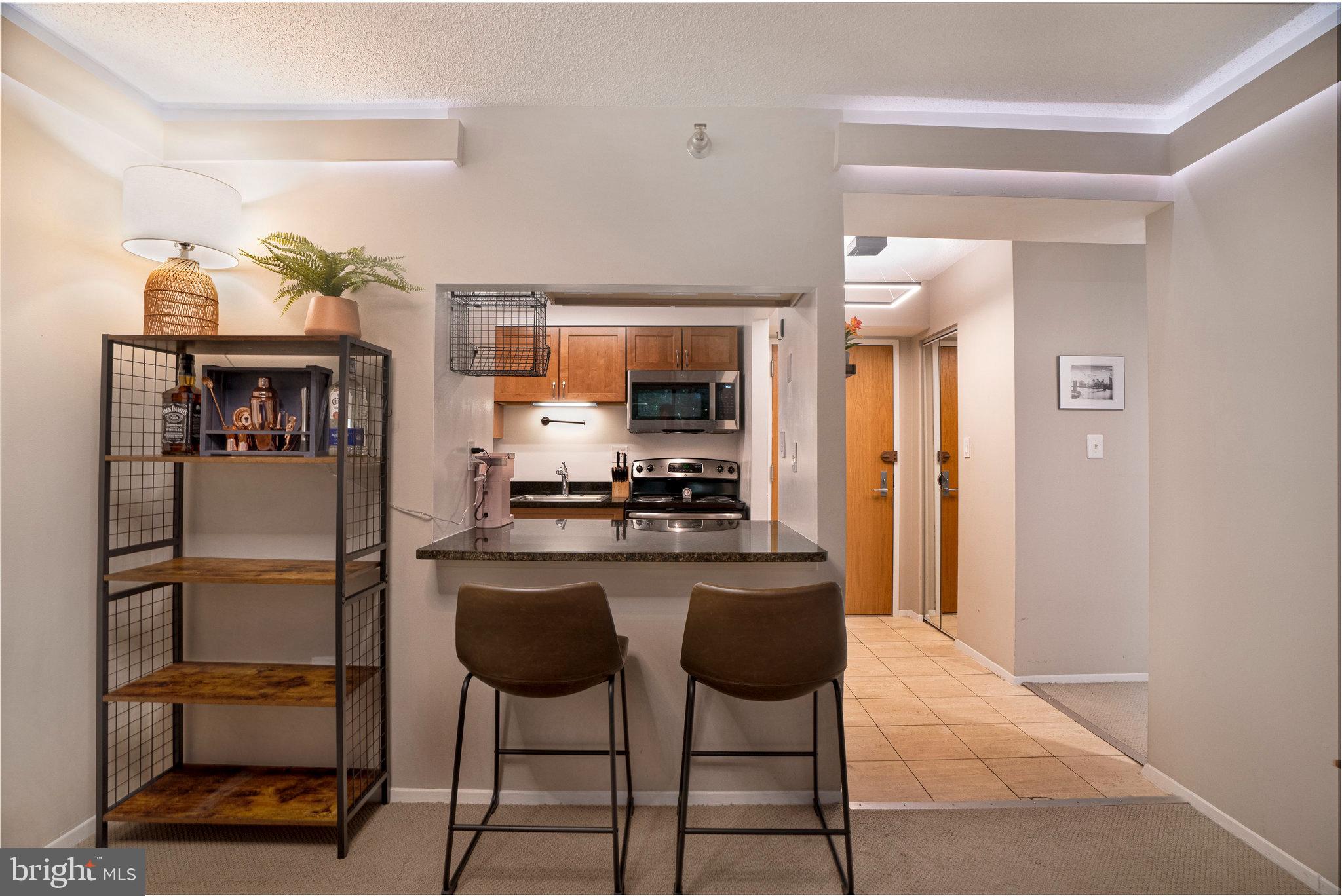 ENCORE OF MCLEAN - Residential