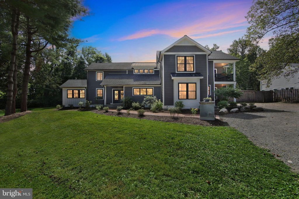 Photo of 106 New Road, ELVERSON, PA 19520 (MLS # PACT2109338)