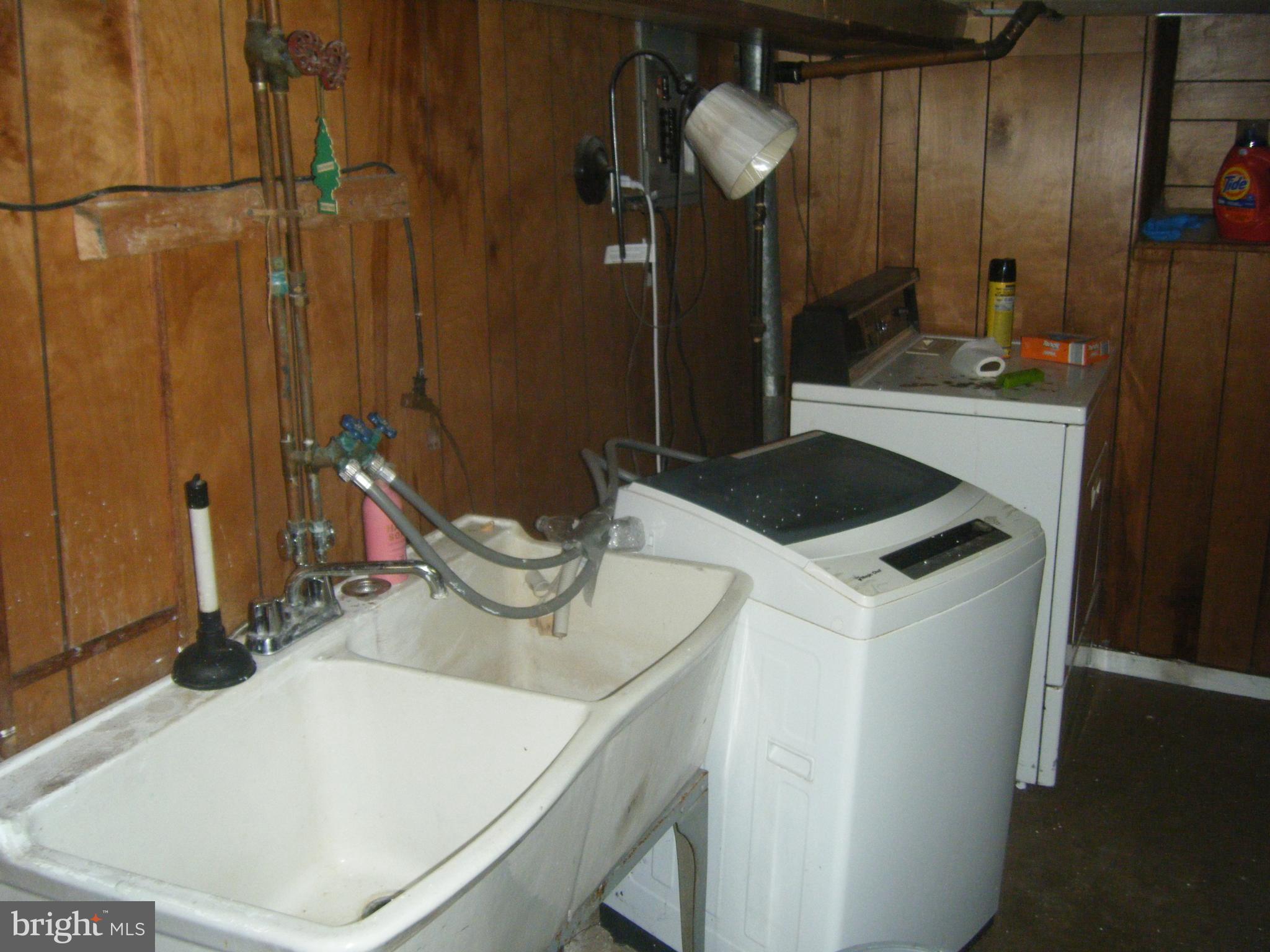 WEST PHILADELPHIA - Residential