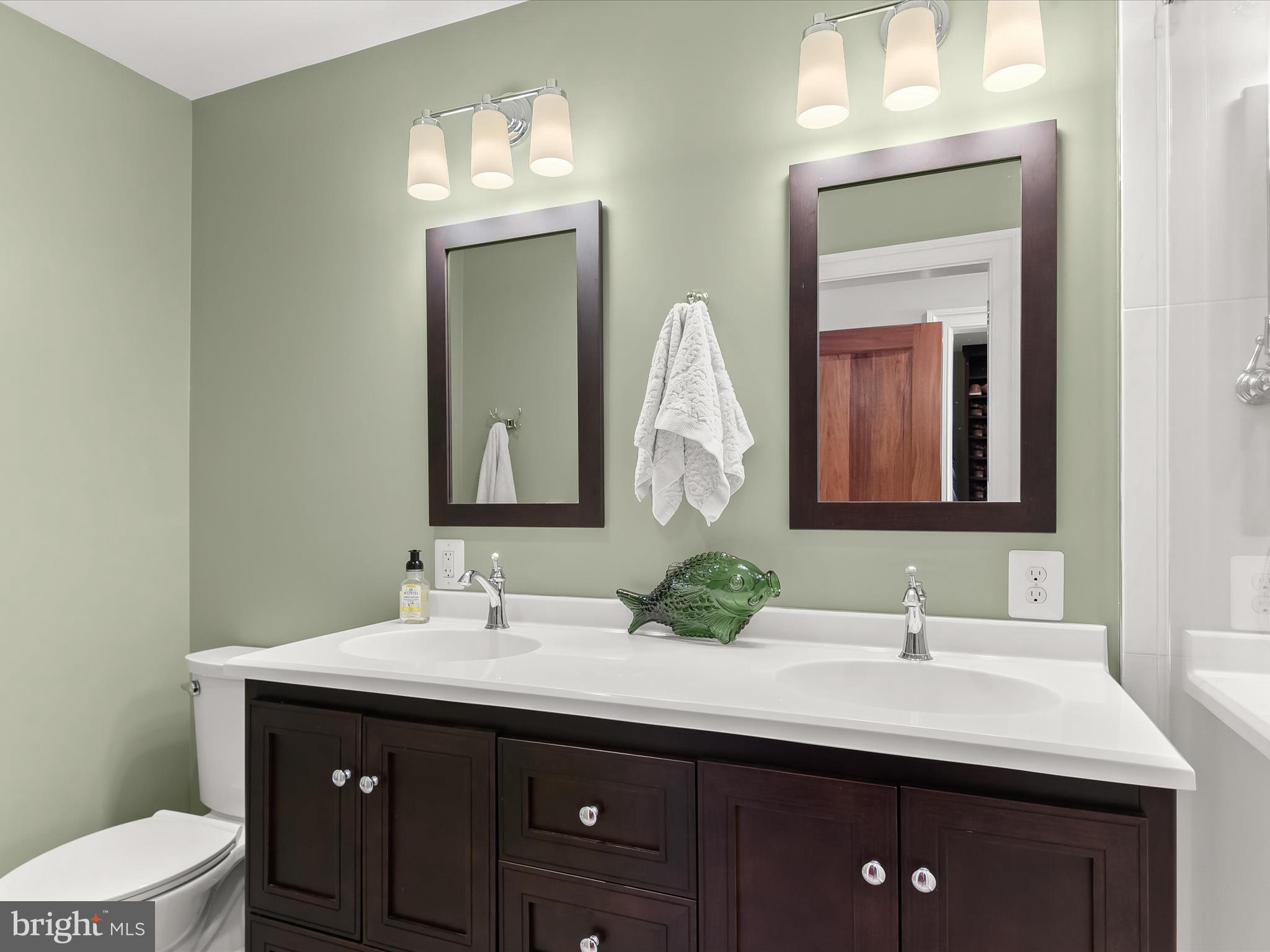 SOUTHGATE HARBOR - Residential