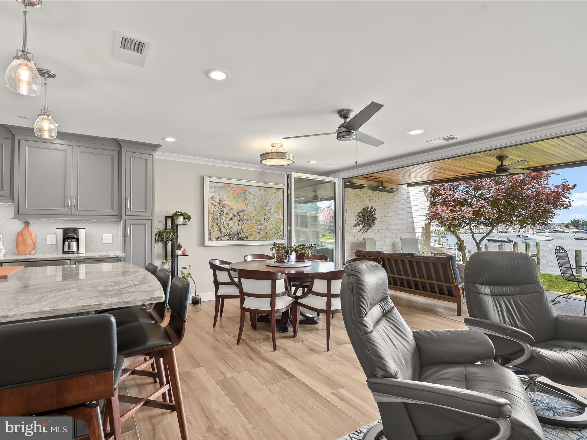 SOUTHGATE HARBOR - Residential