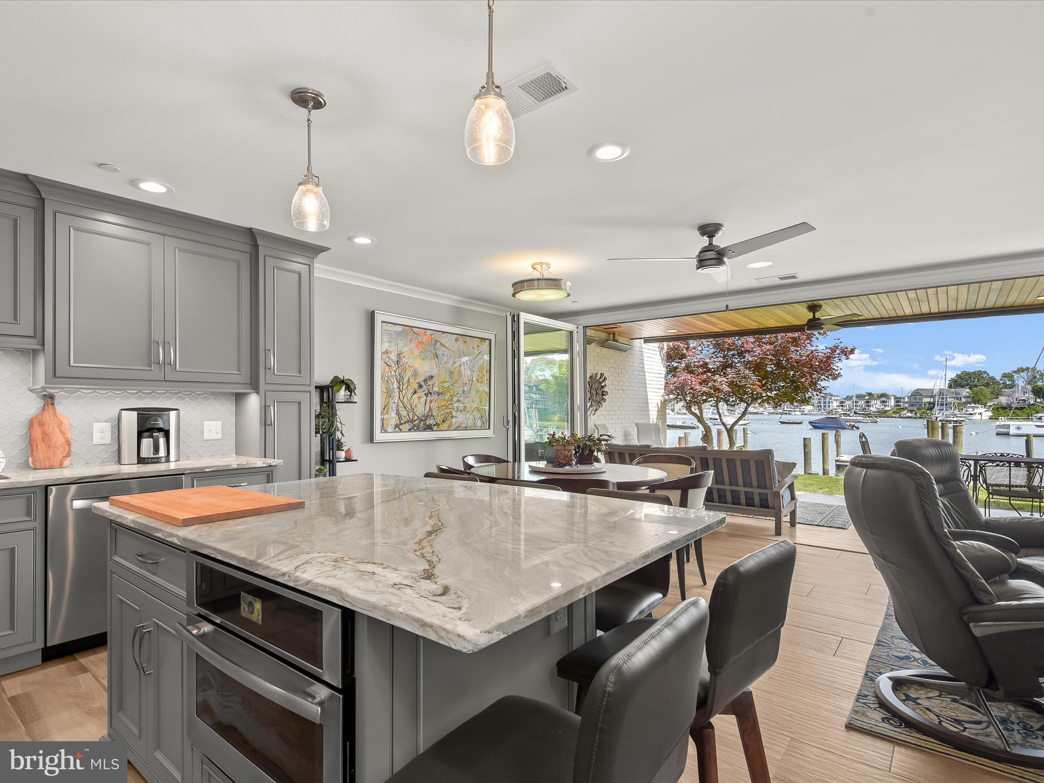 SOUTHGATE HARBOR - Residential