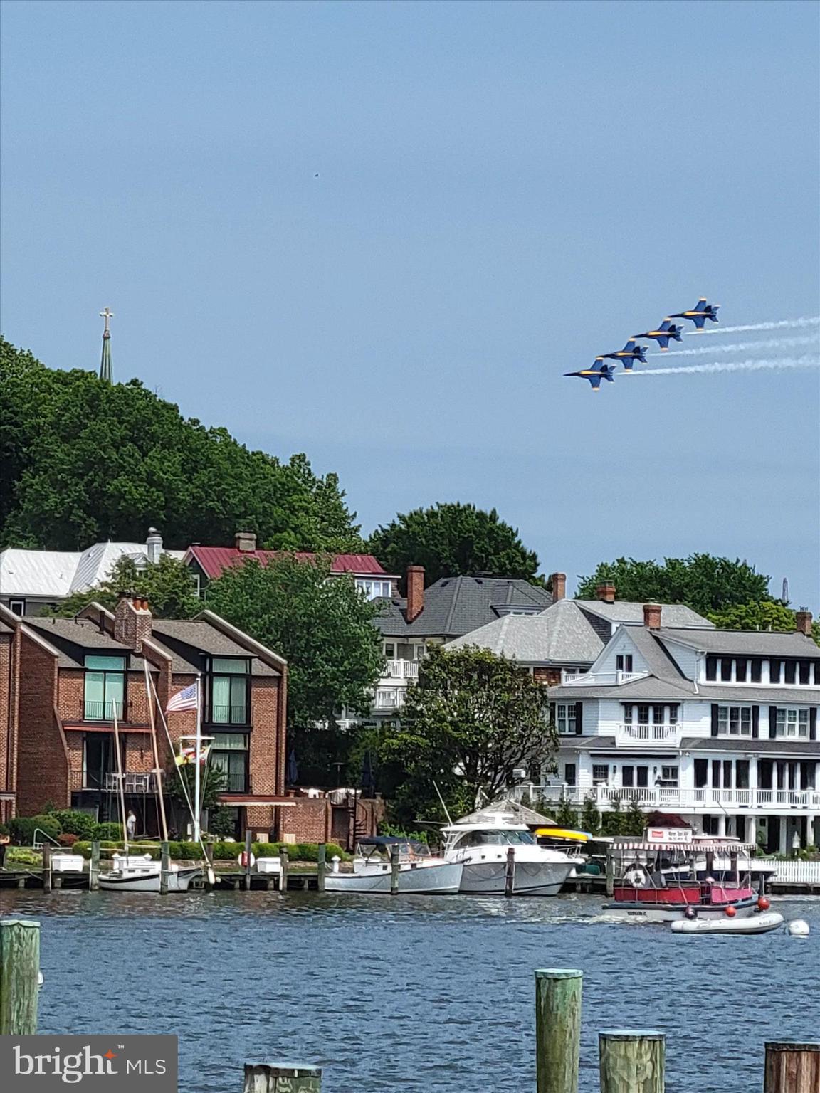 SOUTHGATE HARBOR - Residential