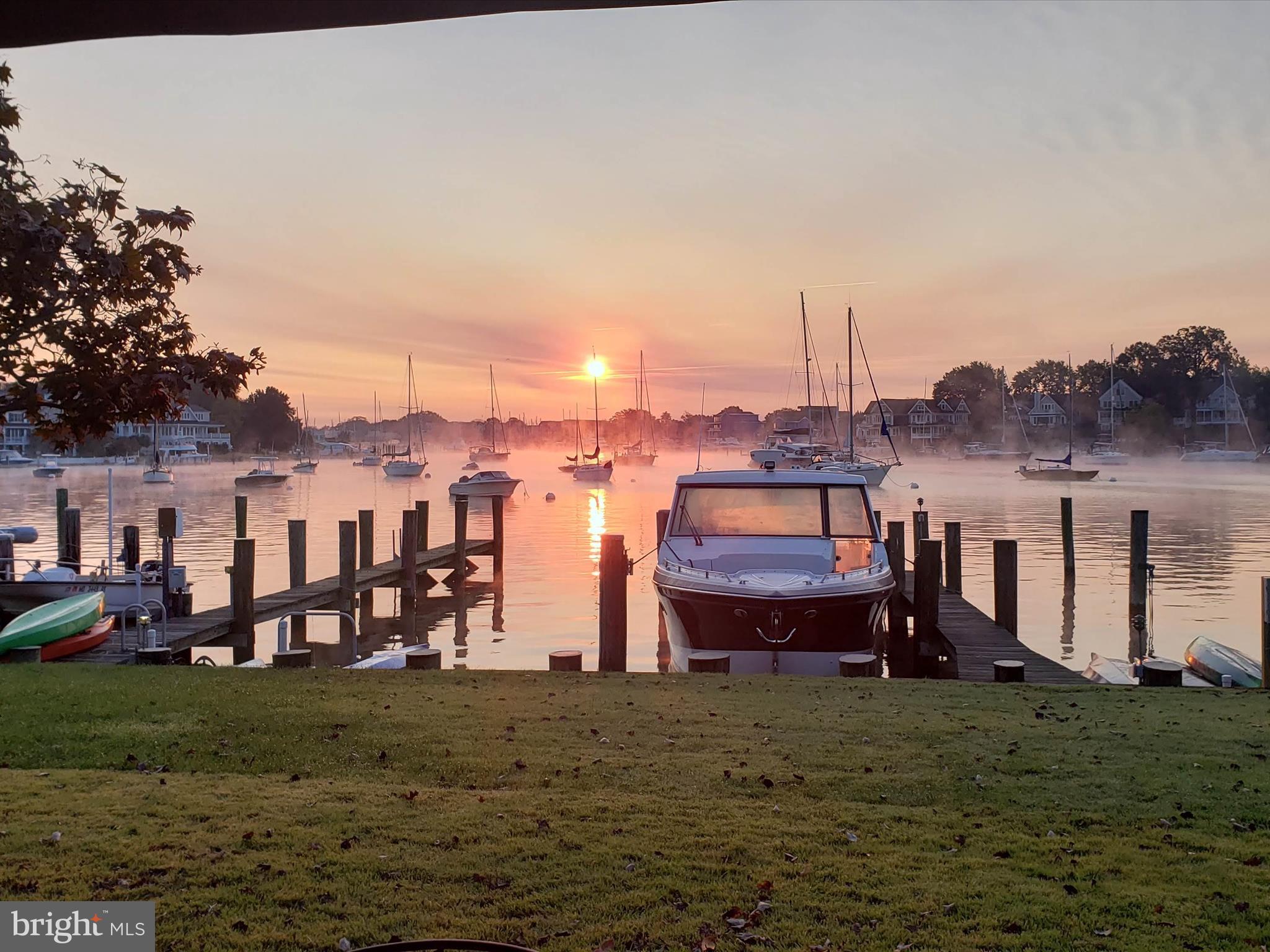 SOUTHGATE HARBOR - Residential