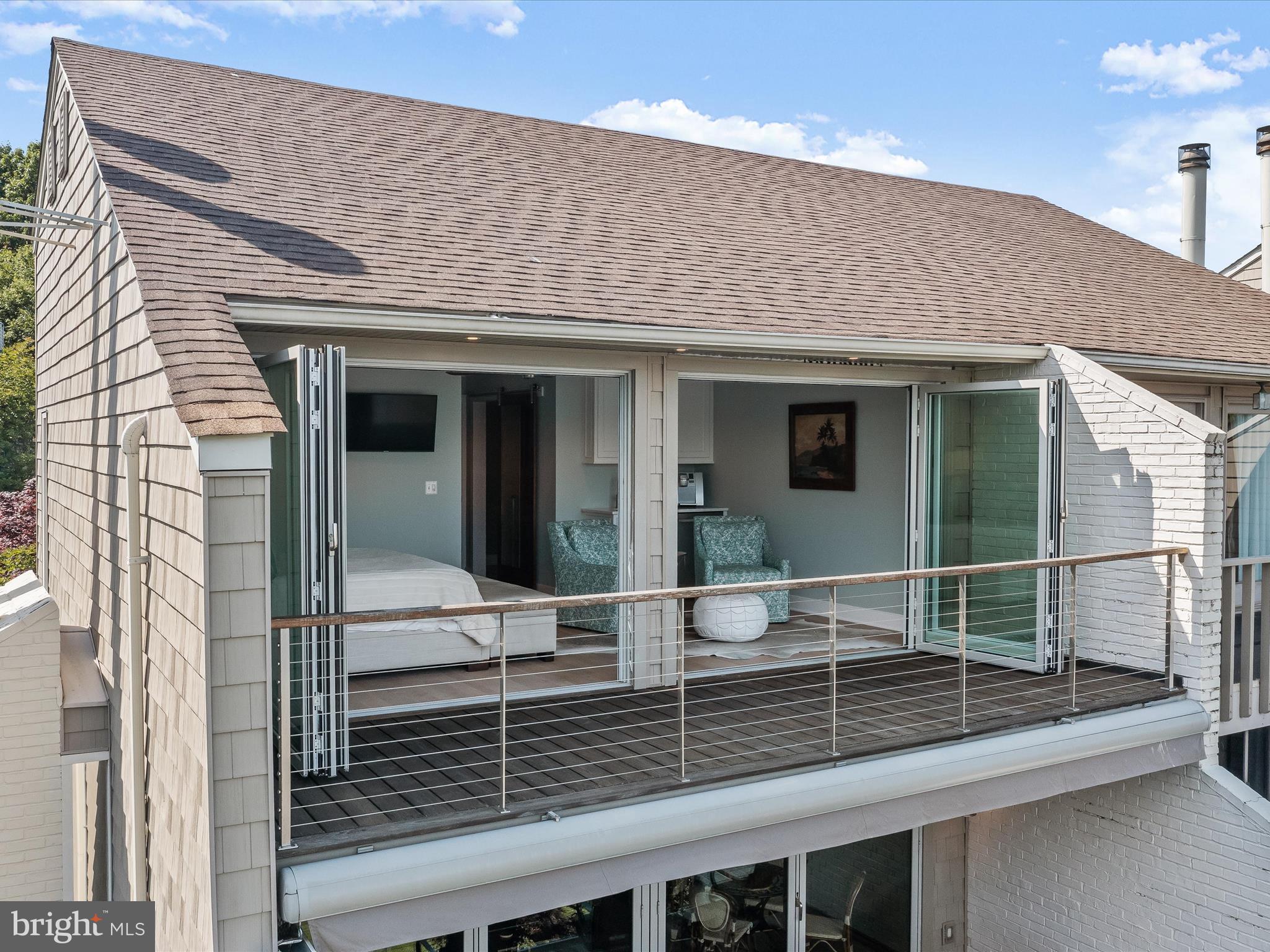 SOUTHGATE HARBOR - Residential