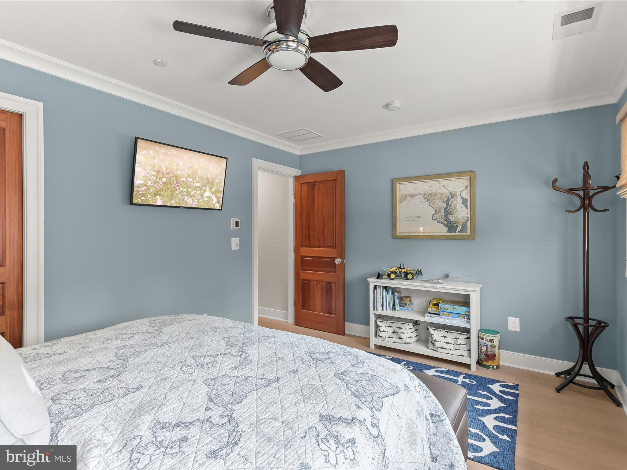 SOUTHGATE HARBOR - Residential