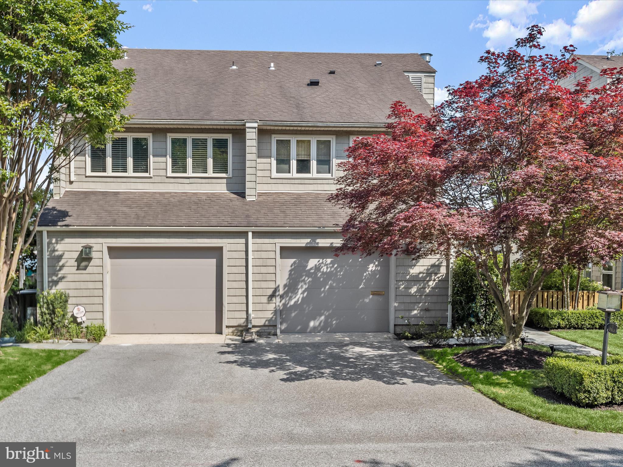 SOUTHGATE HARBOR - Residential