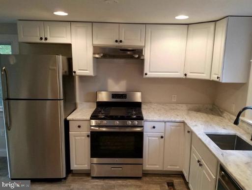 WEST MC LEAN - Residential Lease