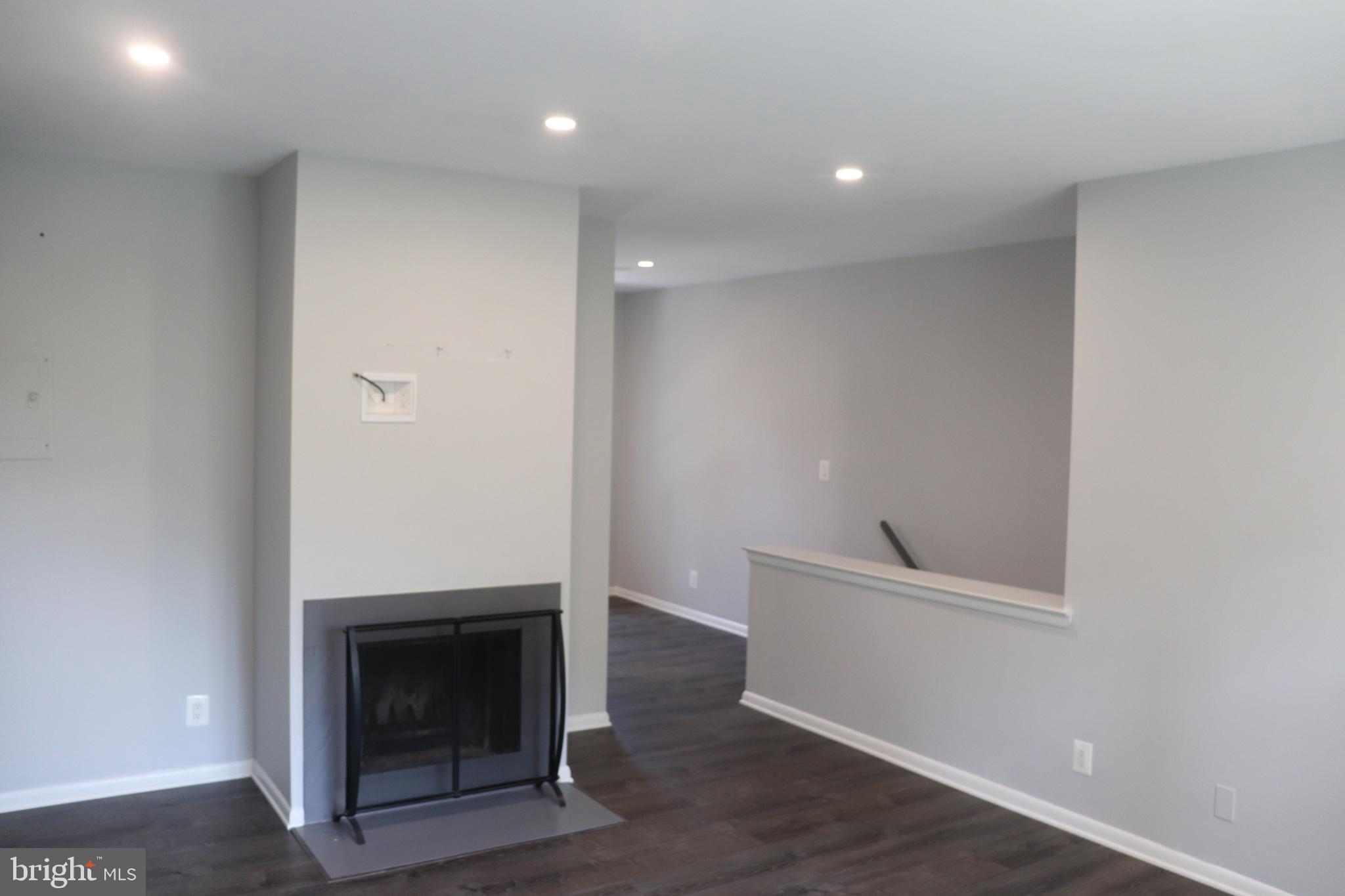 THE ARLINGTON - Residential Lease