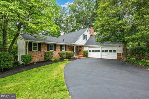 Homes For Sale - 2012 Addey Court<br/> FALLS CHURCH, VA 22043